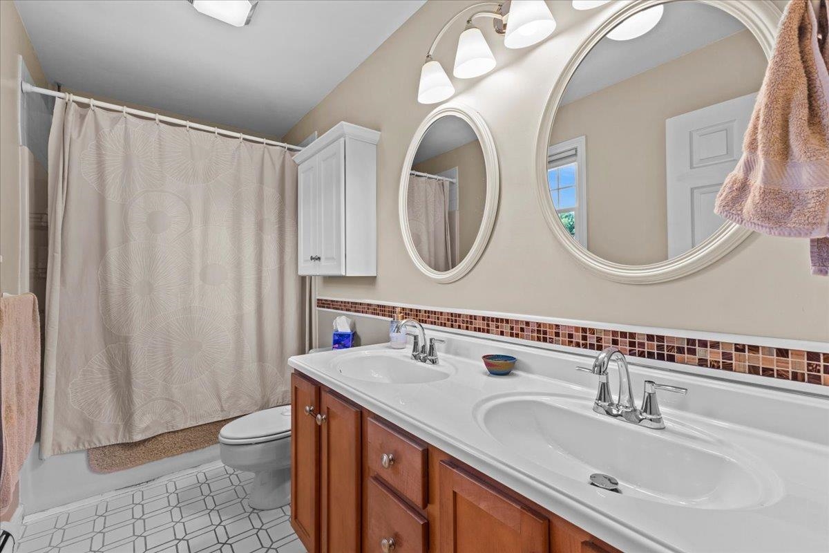 13 Kriste Lane Property Photo 21