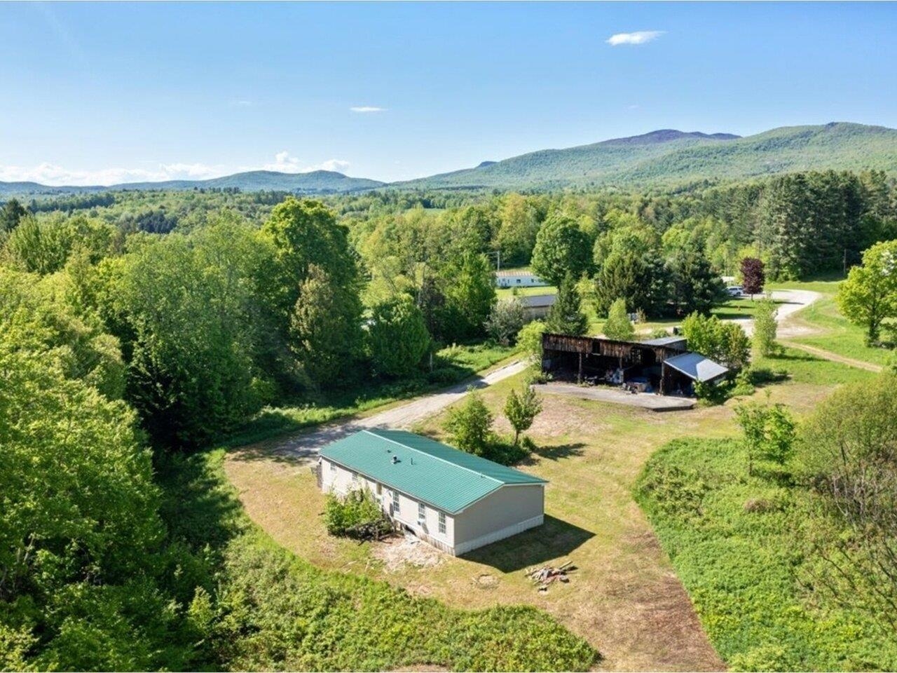2462 Vt Route 100-c Property Photo 1