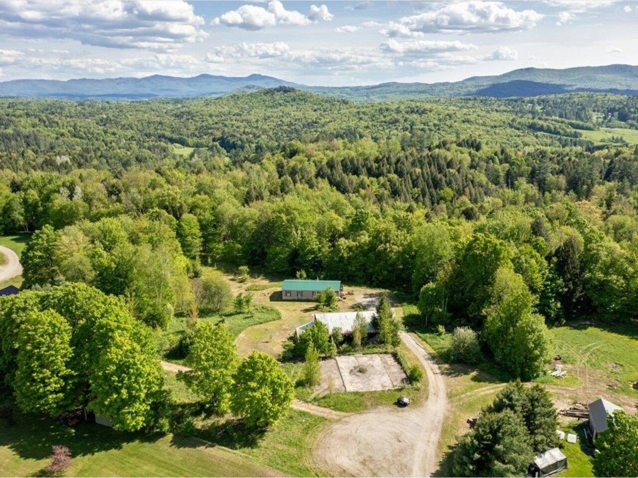 2462 Vt Route 100-c Property Photo 3