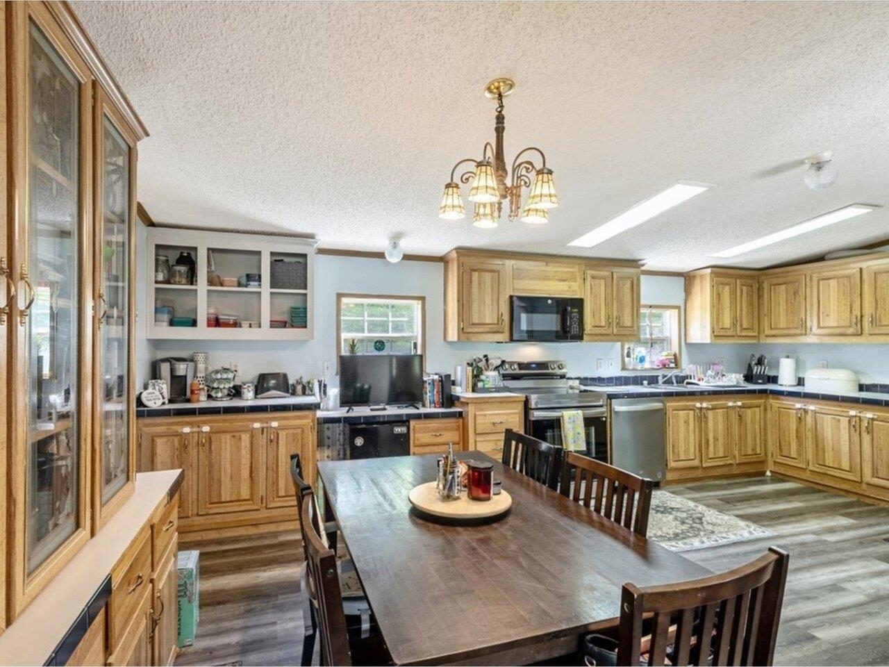 2462 Vt Route 100-c Property Photo 6