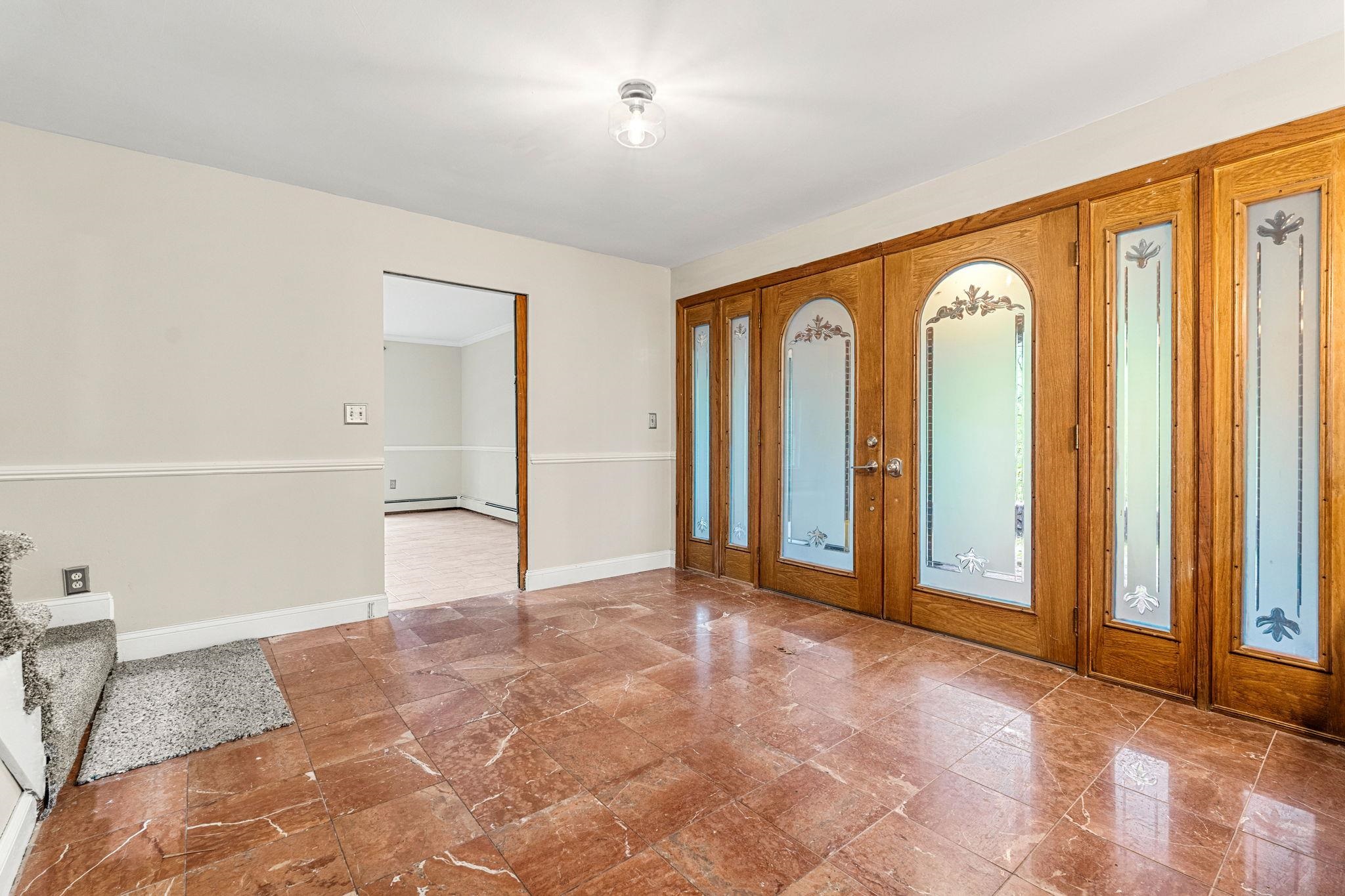 28 Olde Lantern Road Property Photo 3