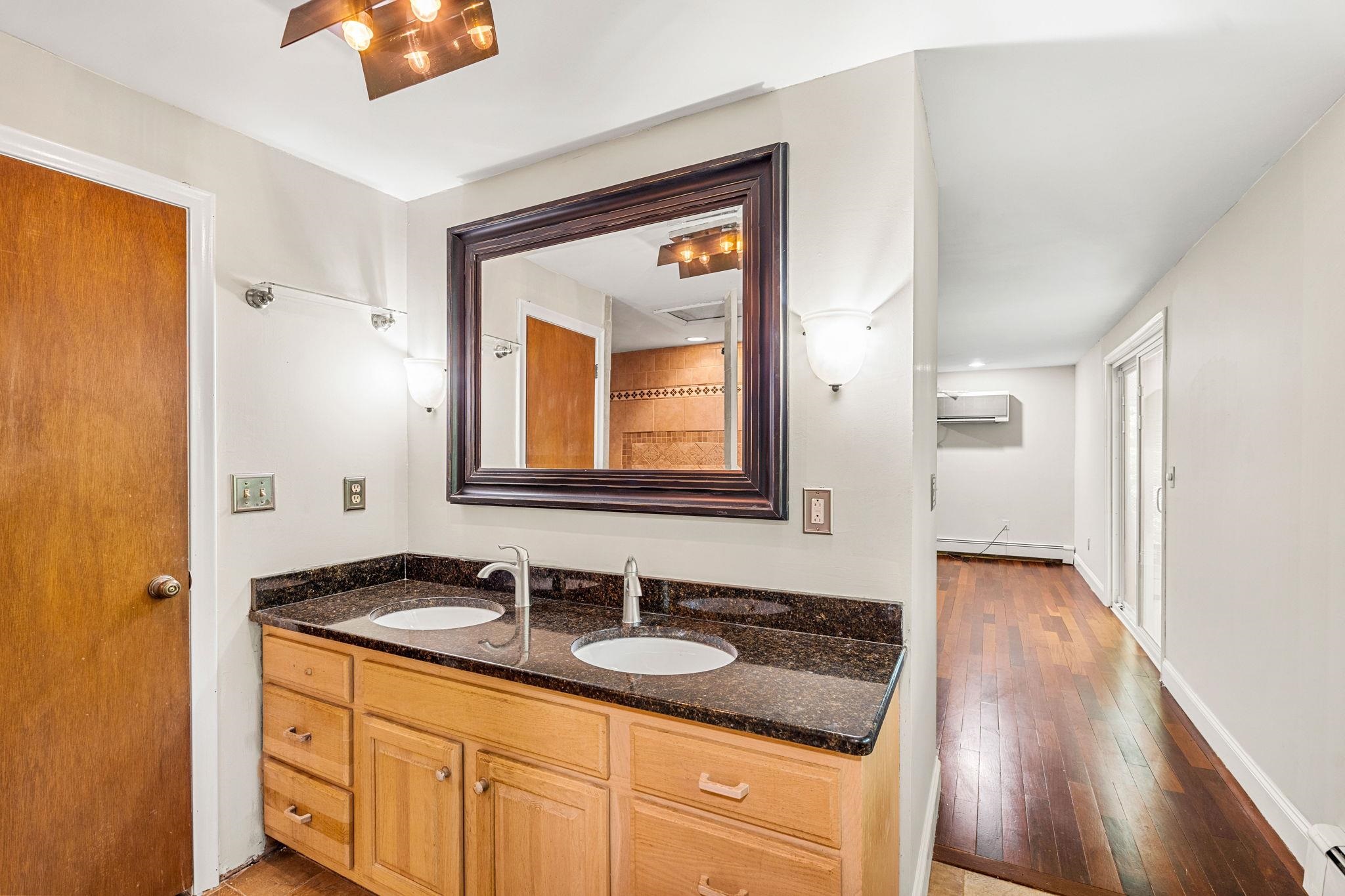 28 Olde Lantern Road Property Photo 20