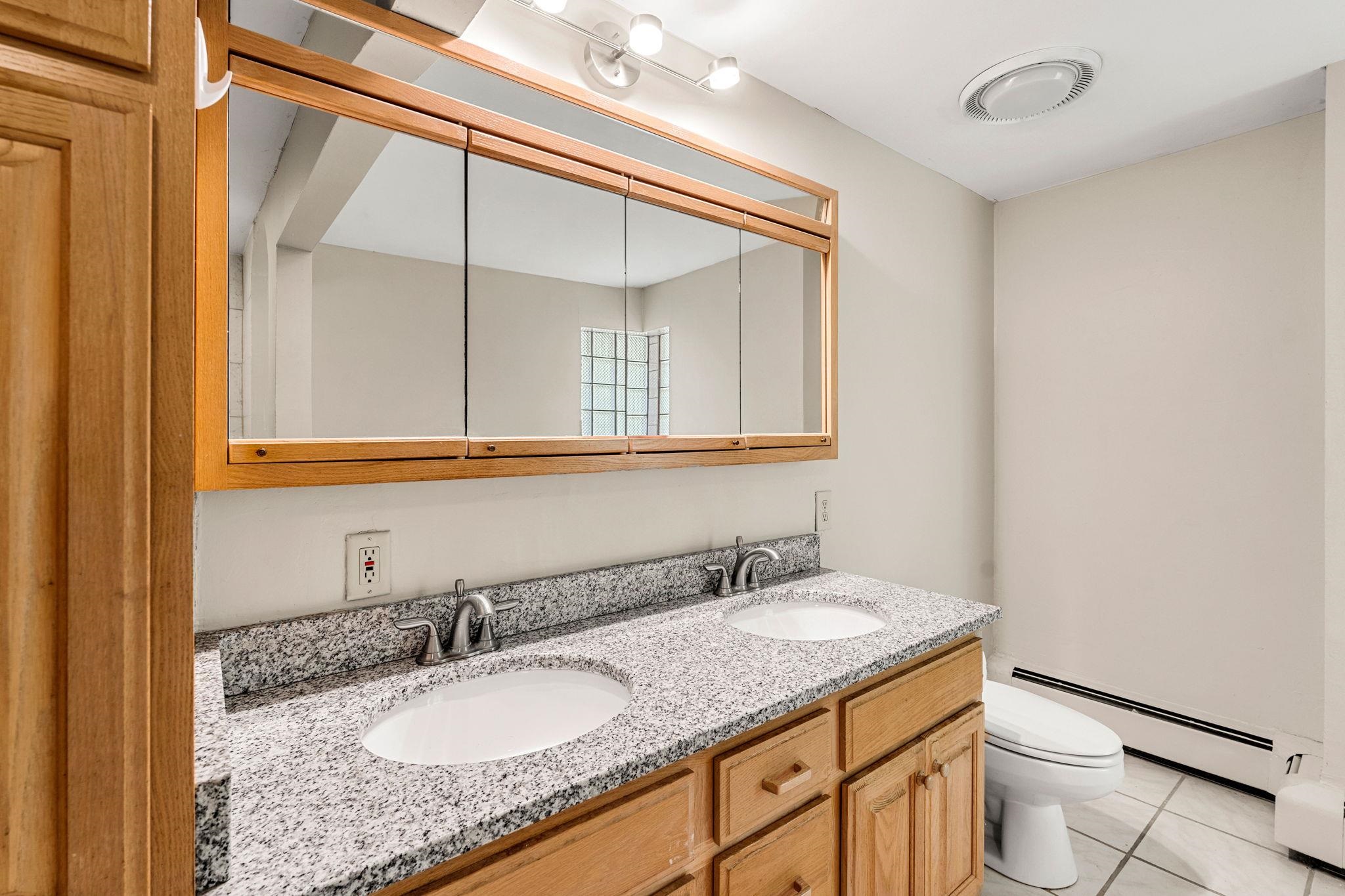 28 Olde Lantern Road Property Photo 24