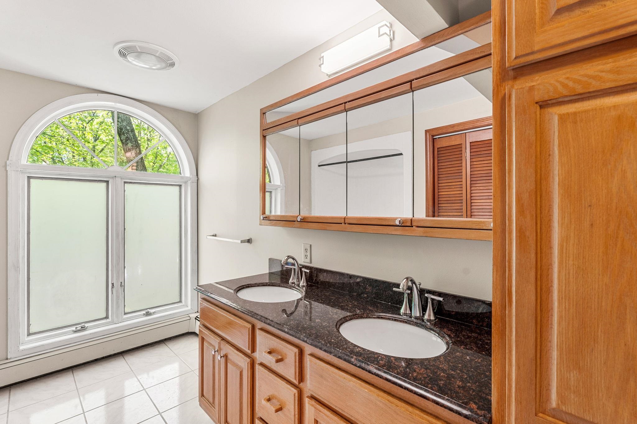 28 Olde Lantern Road Property Photo 26