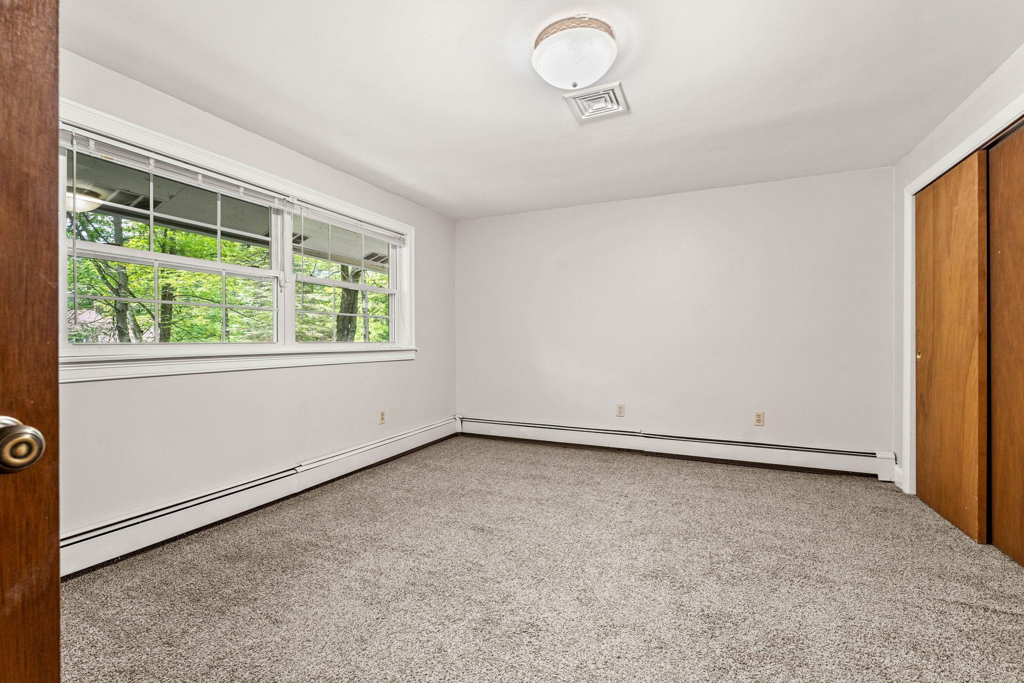 28 Olde Lantern Road Property Photo 27
