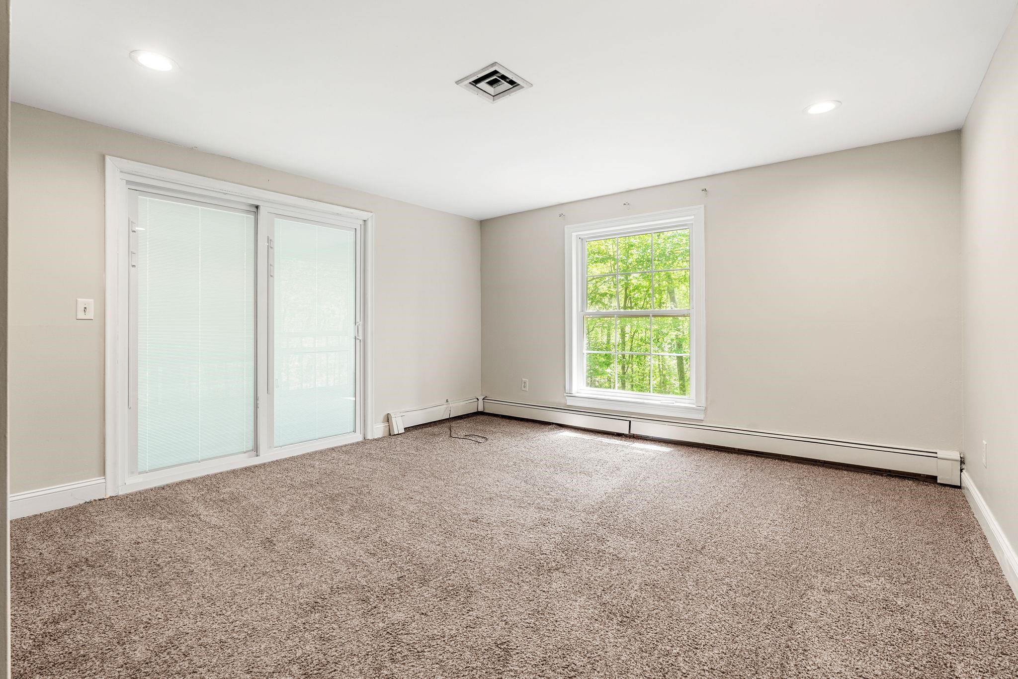28 Olde Lantern Road Property Photo 30