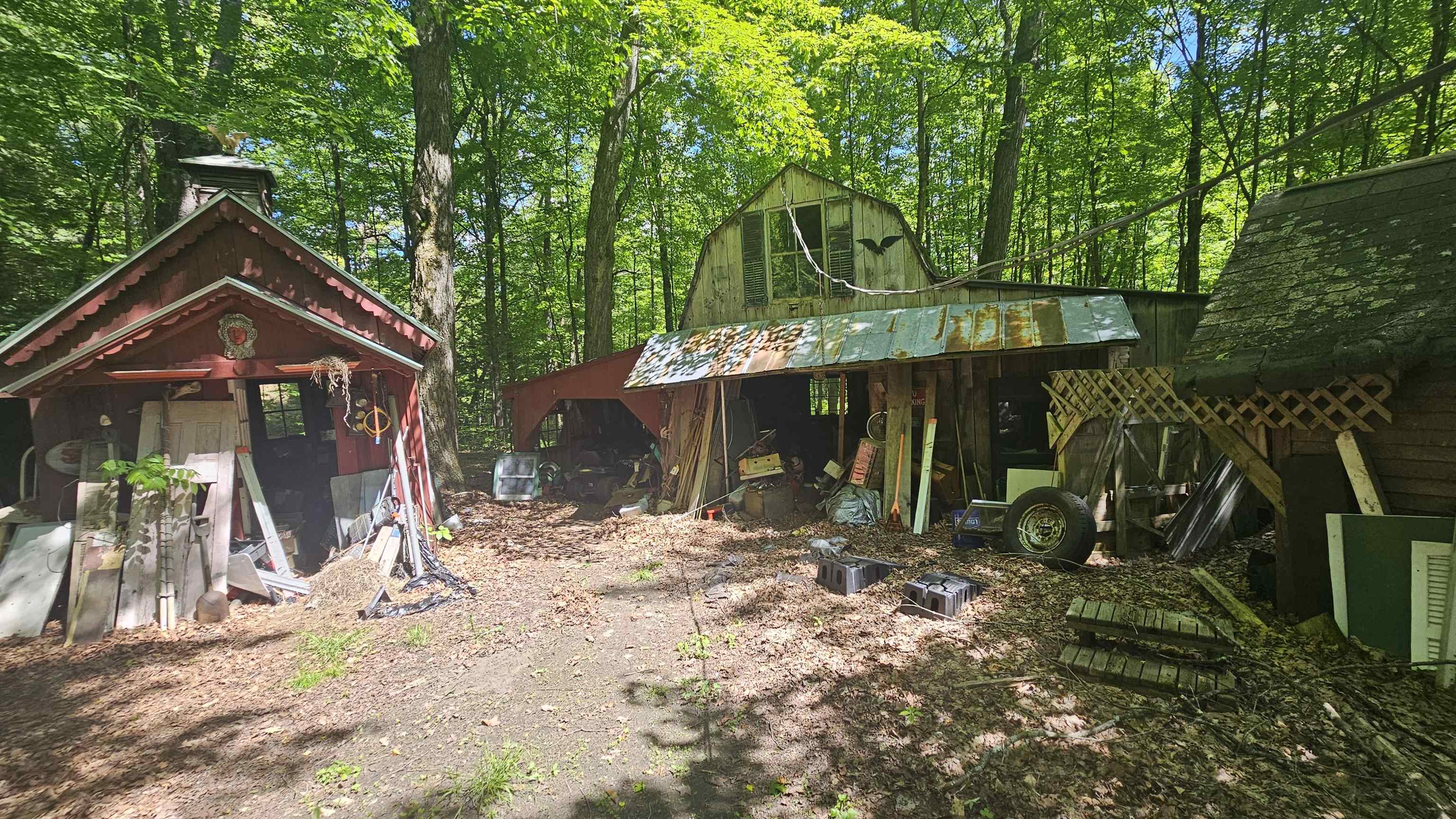 116 Newcomb Road Property Photo 6
