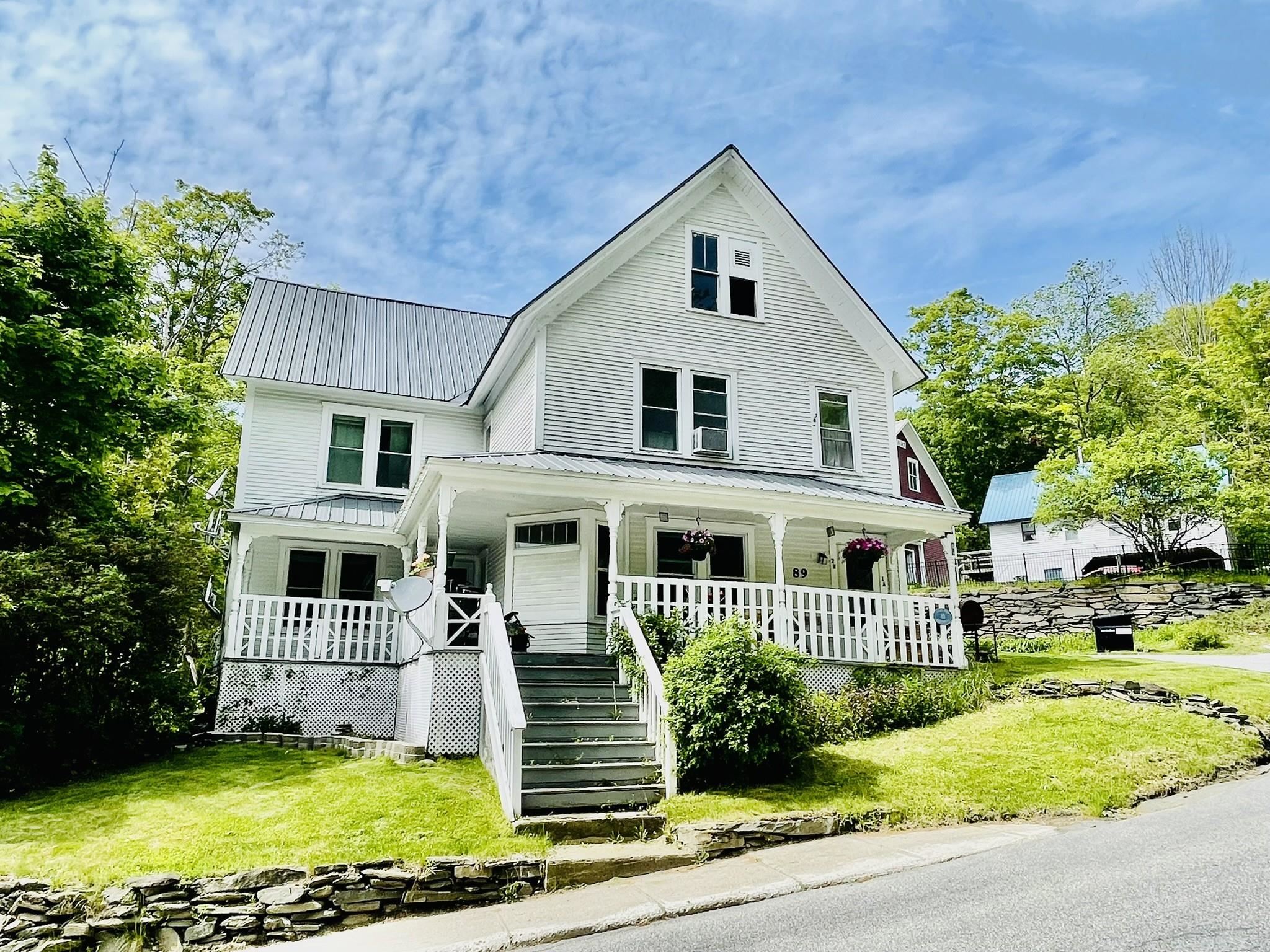 89 Gates Pond Road Property Photo 1