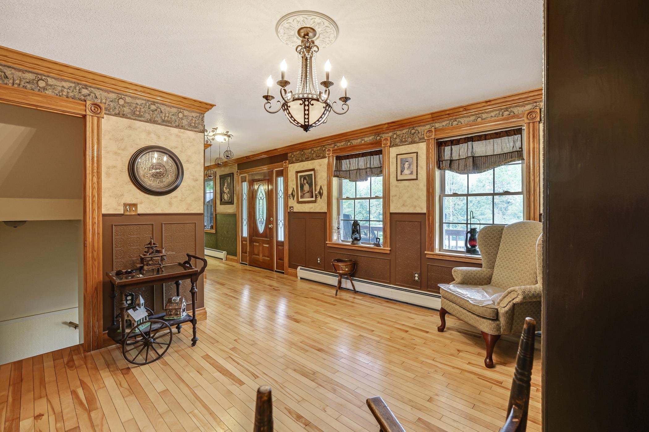 1619 Duck Pond Road Property Photo 11