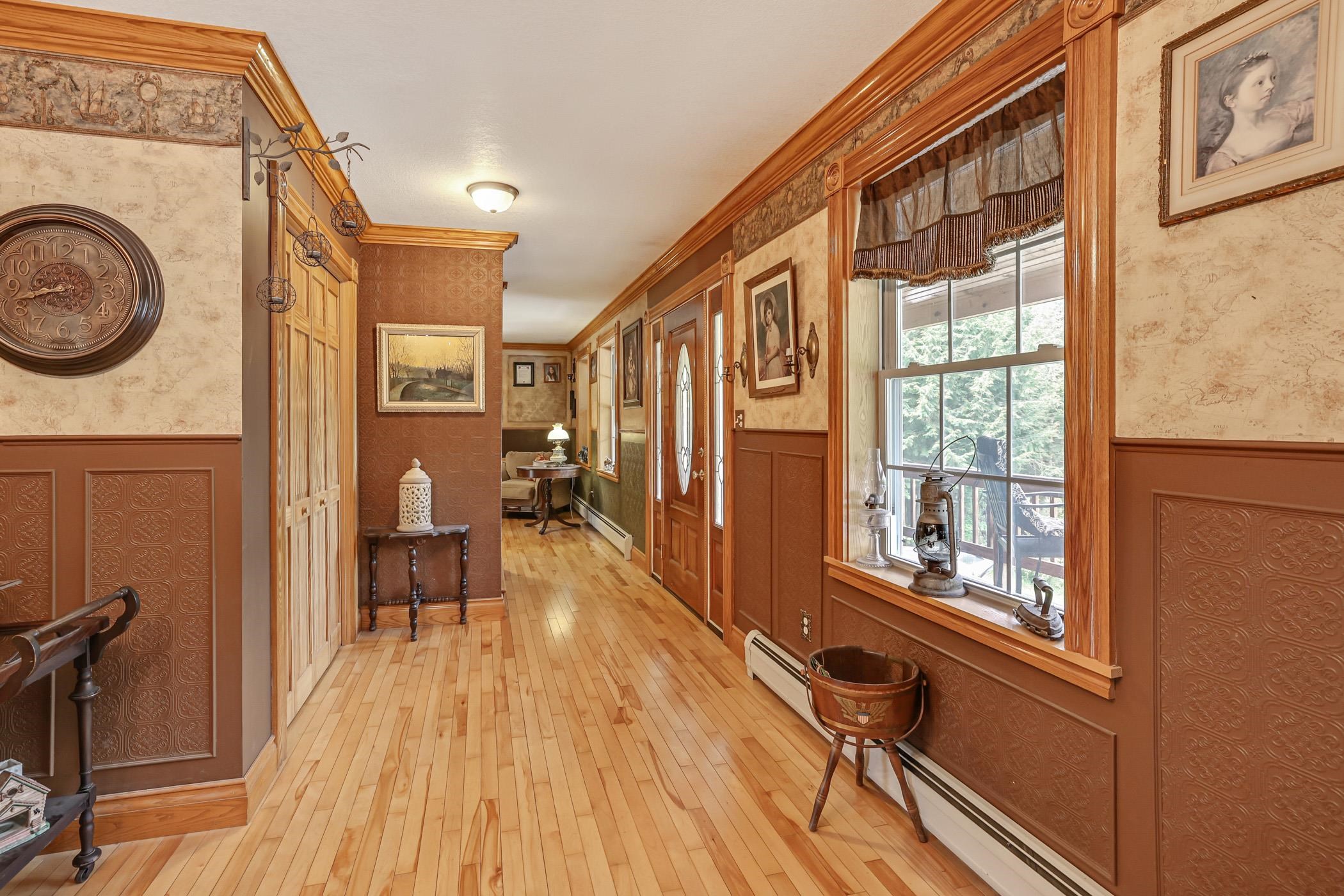 1619 Duck Pond Road Property Photo 12