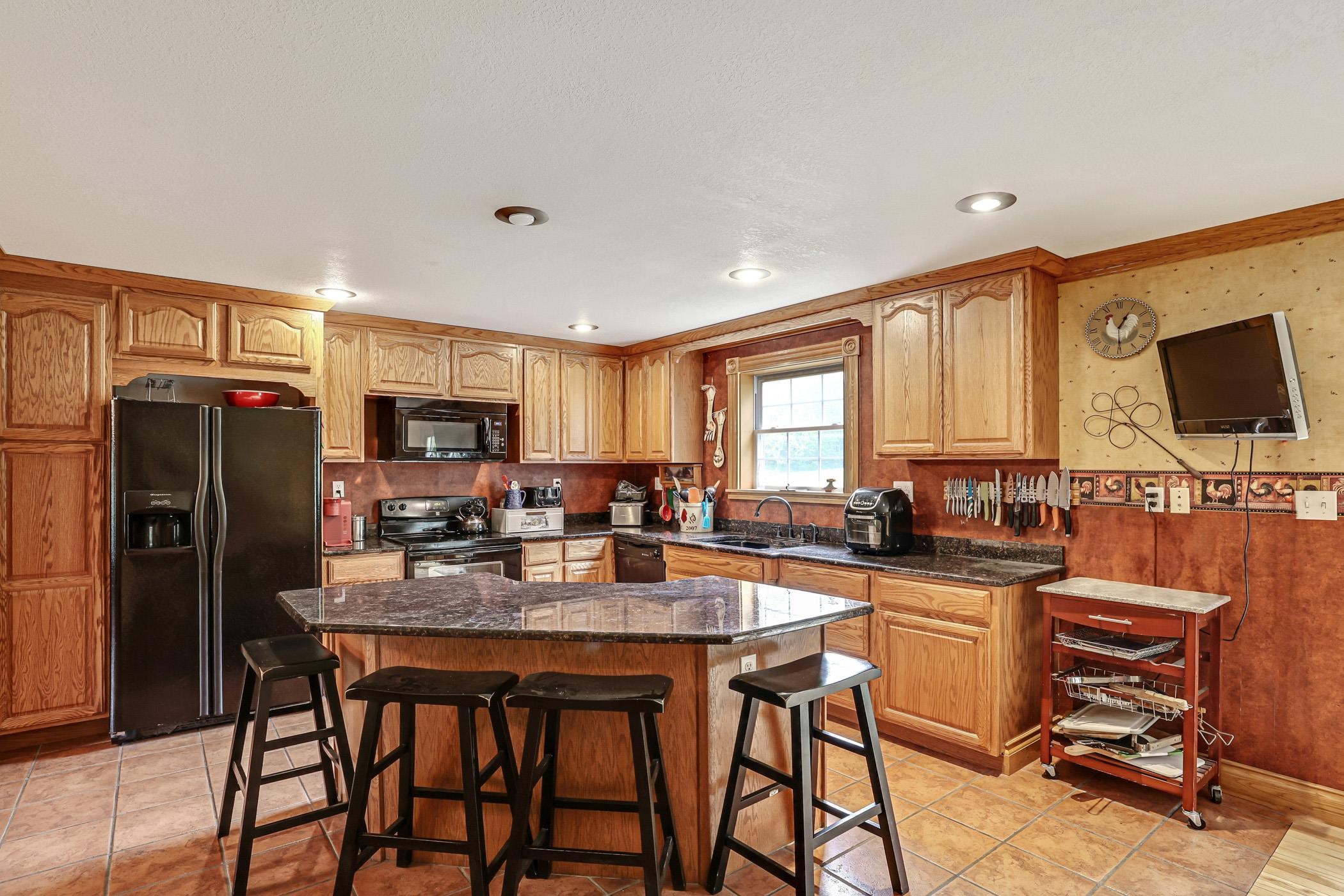 1619 Duck Pond Road Property Photo 18