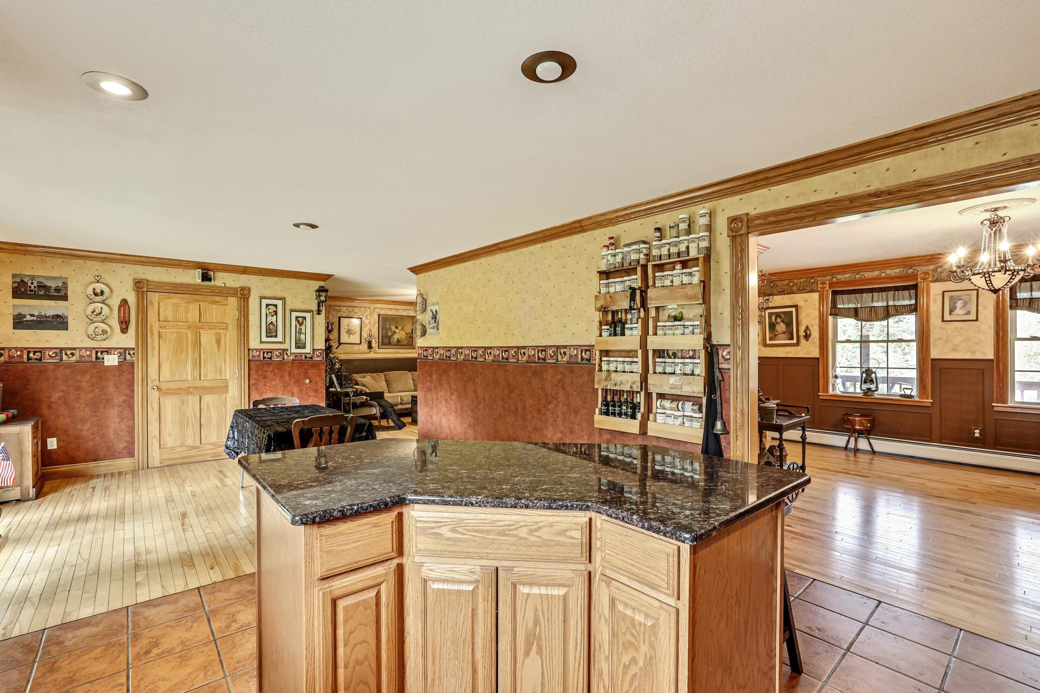 1619 Duck Pond Road Property Photo 21