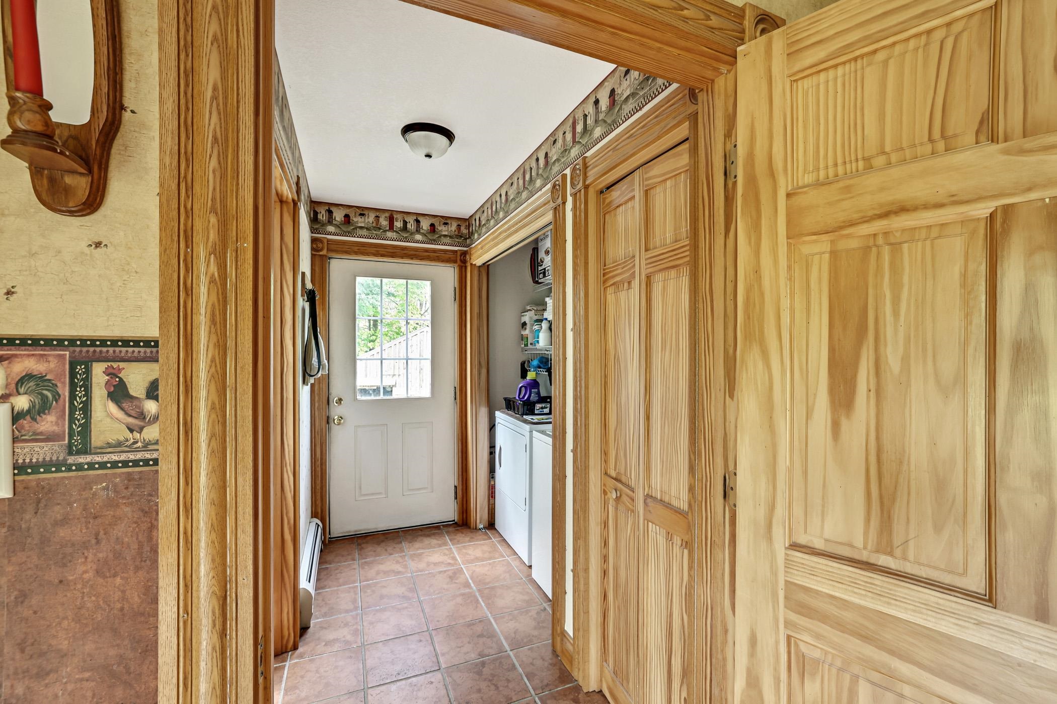 1619 Duck Pond Road Property Photo 23