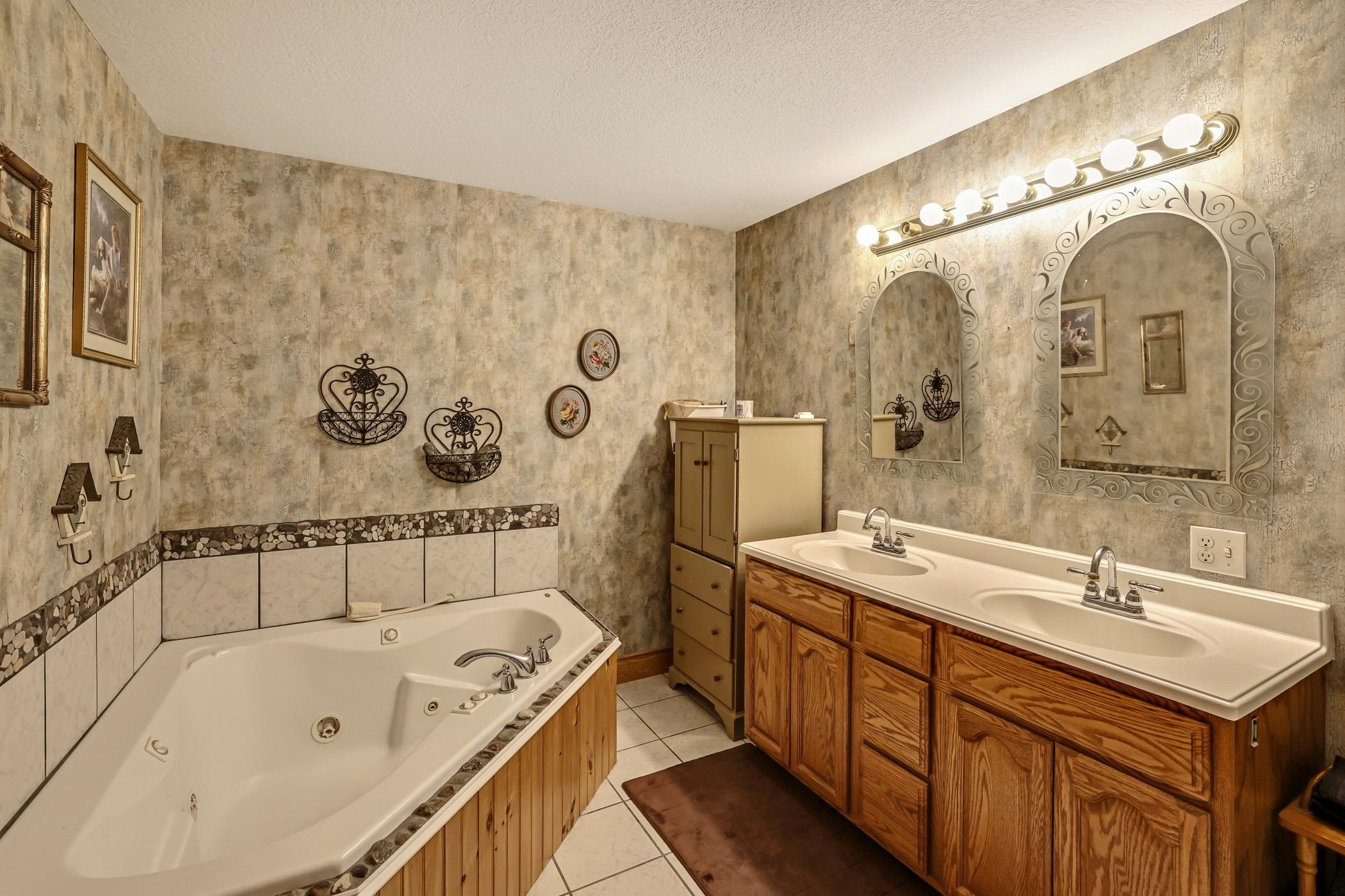 1619 Duck Pond Road Property Photo 43