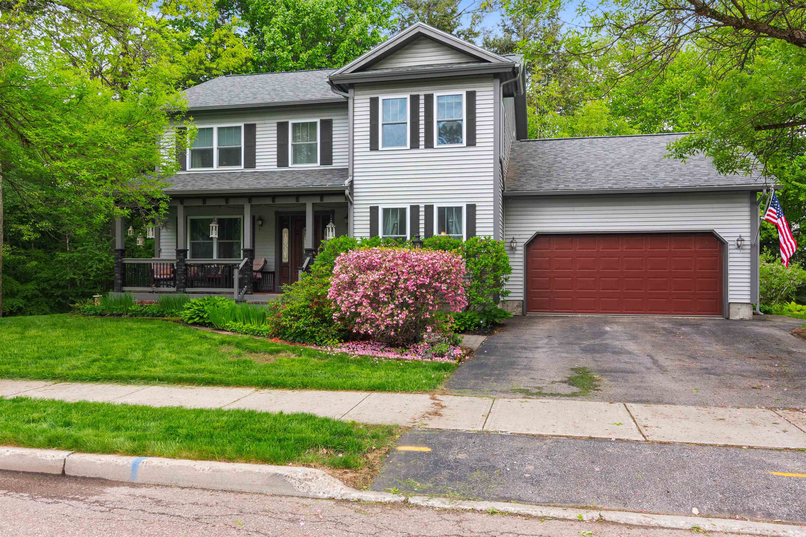 19 Hayden Street Property Photo 1