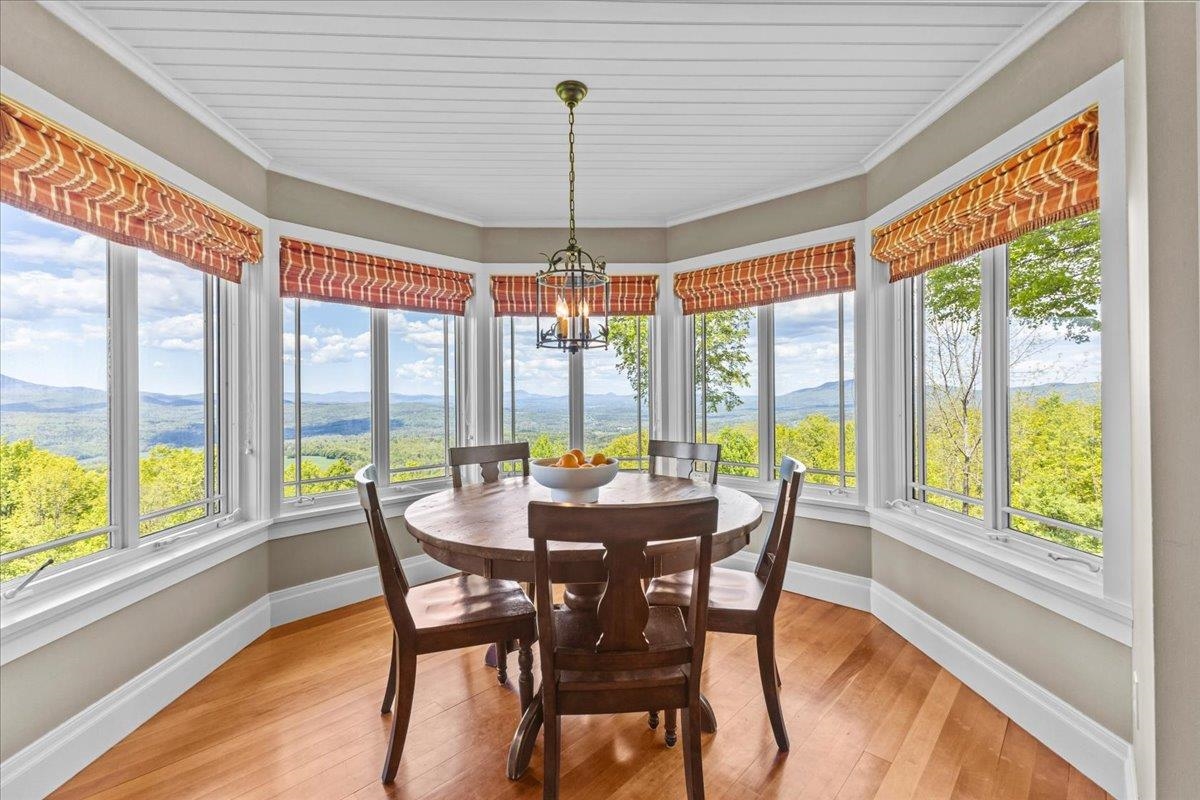 1097 Taber Ridge Road Property Photo 4