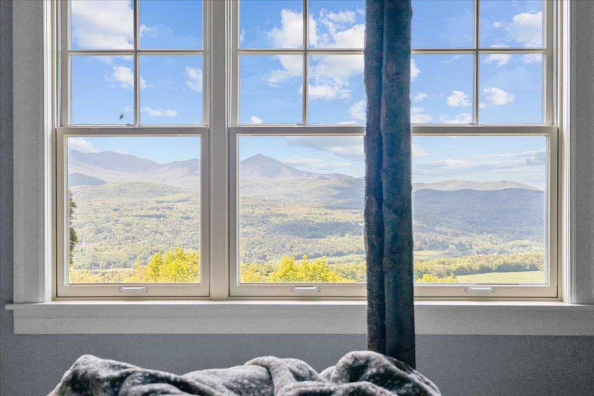 1097 Taber Ridge Road Property Photo 5