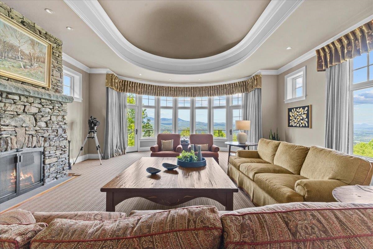 1097 Taber Ridge Road Property Photo 9