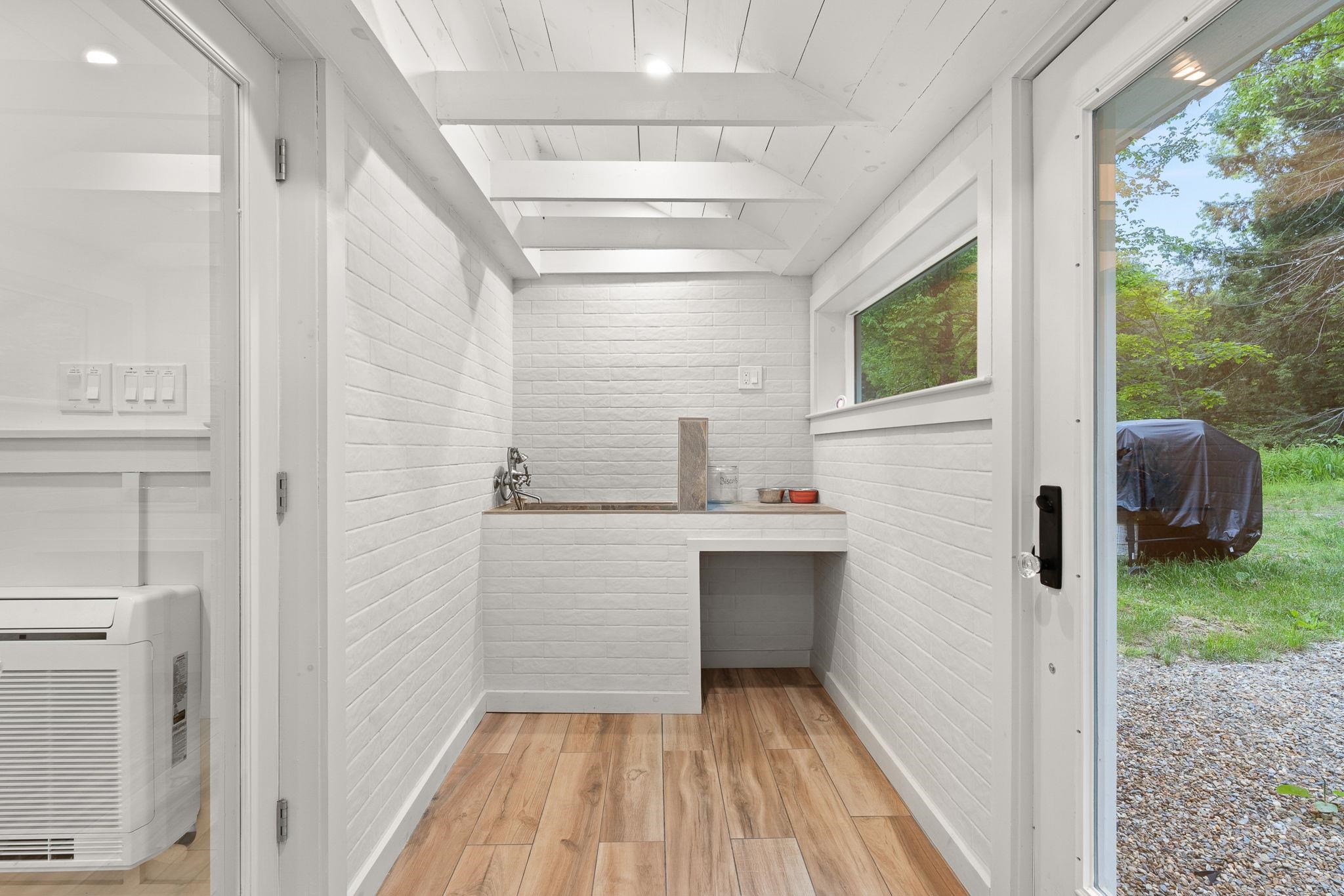 515 Shattuck Hill Road Property Photo 45