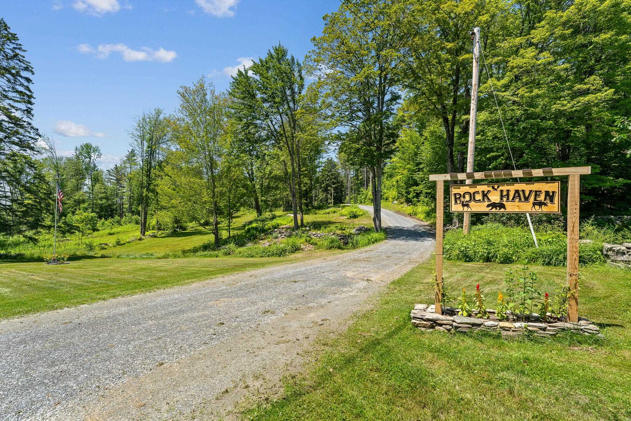 515 Shattuck Hill Road Property Photo 2