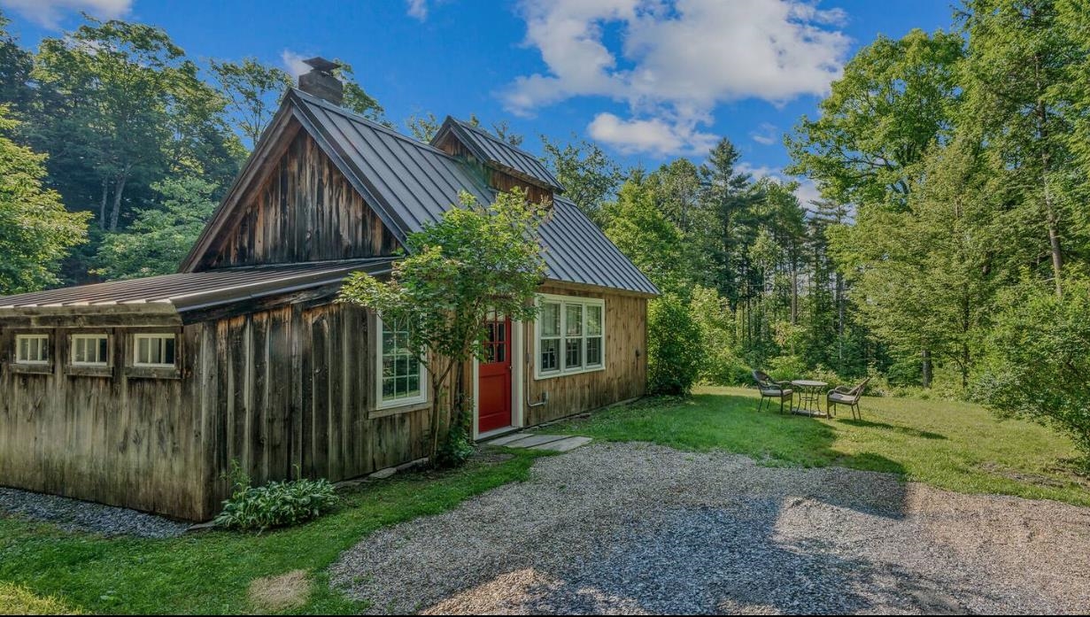 515 Shattuck Hill Road Property Photo 5