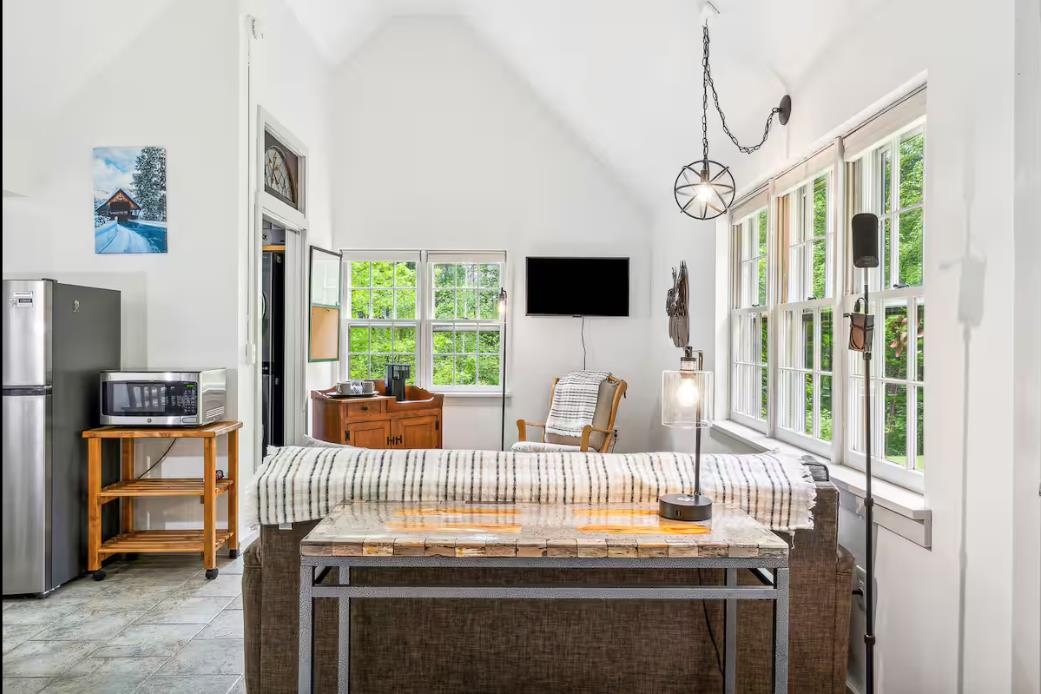 515 Shattuck Hill Road Property Photo 57