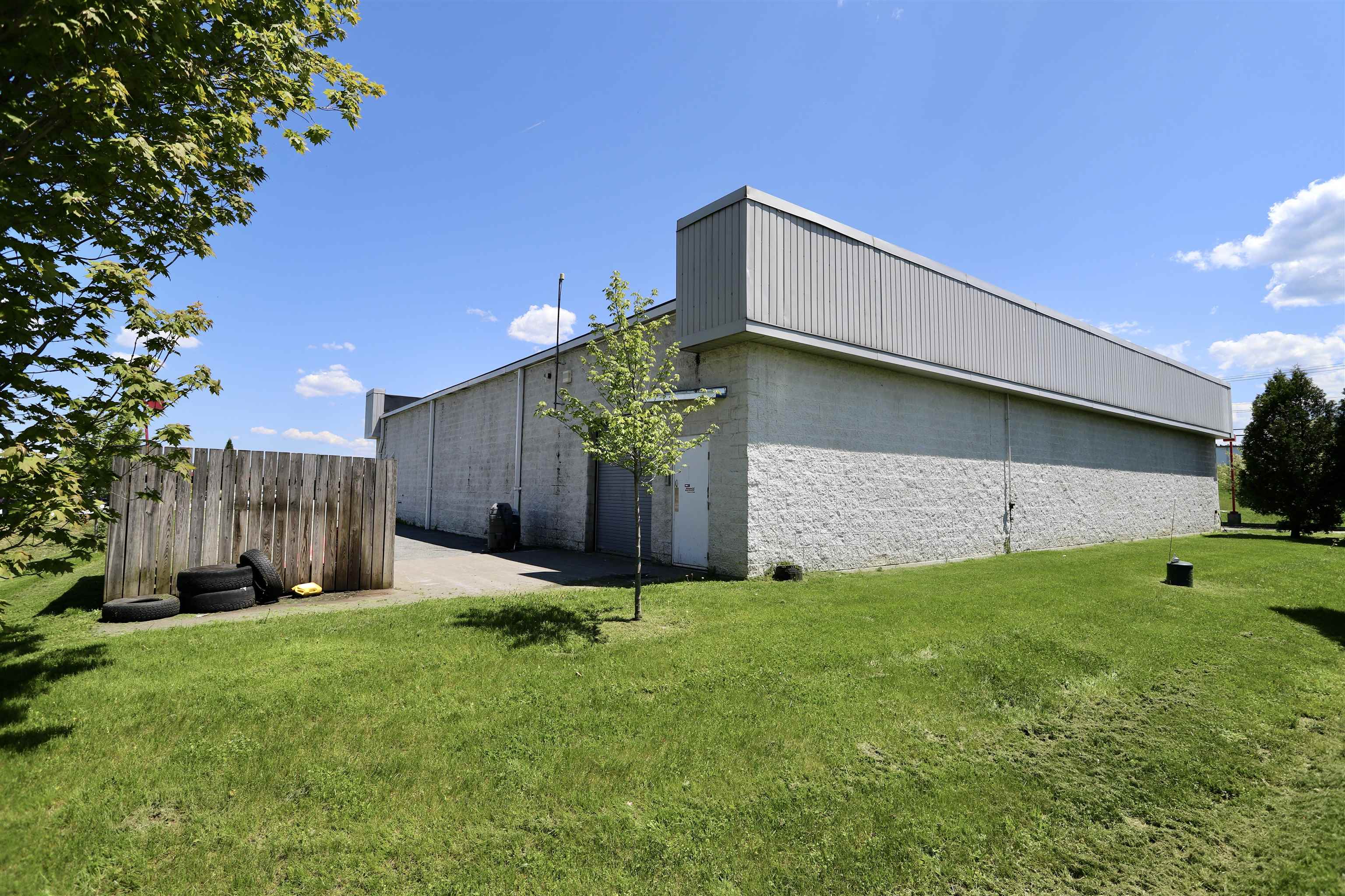 108 Community Drive Property Photo 18