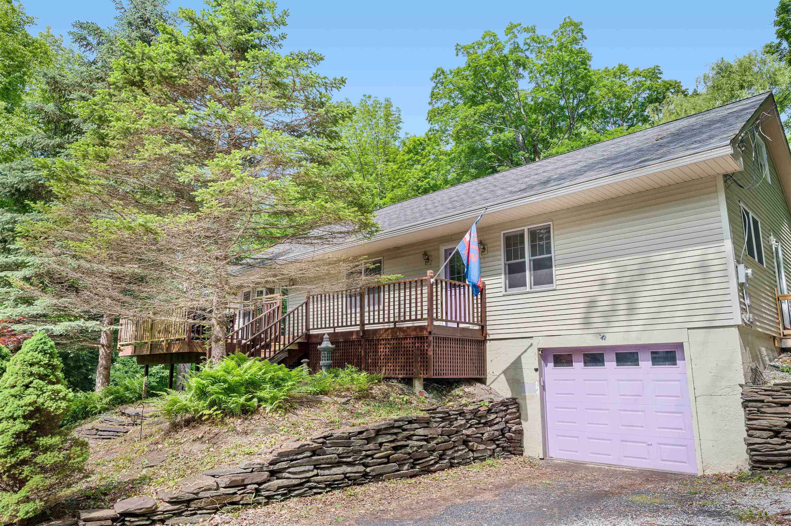 10 Hersey Drive Property Photo 1