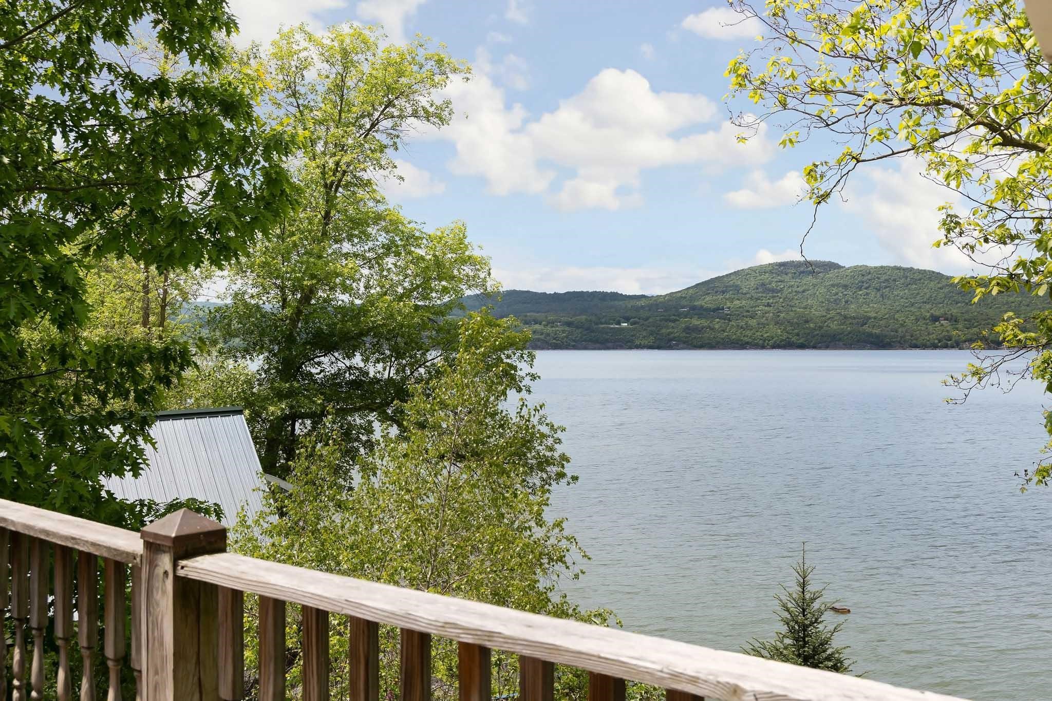 256 Lakeside Lane Property Photo 4
