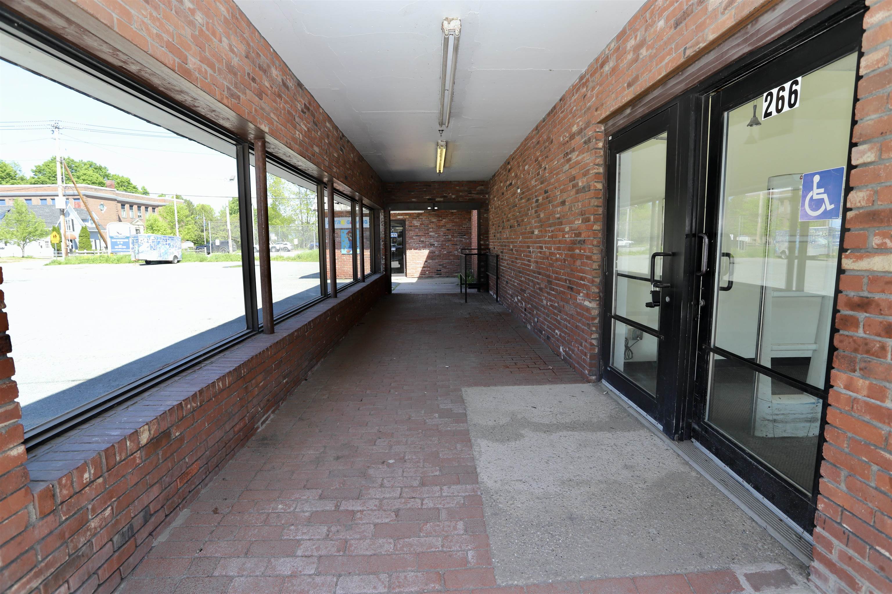 266 Main Street Property Photo 6