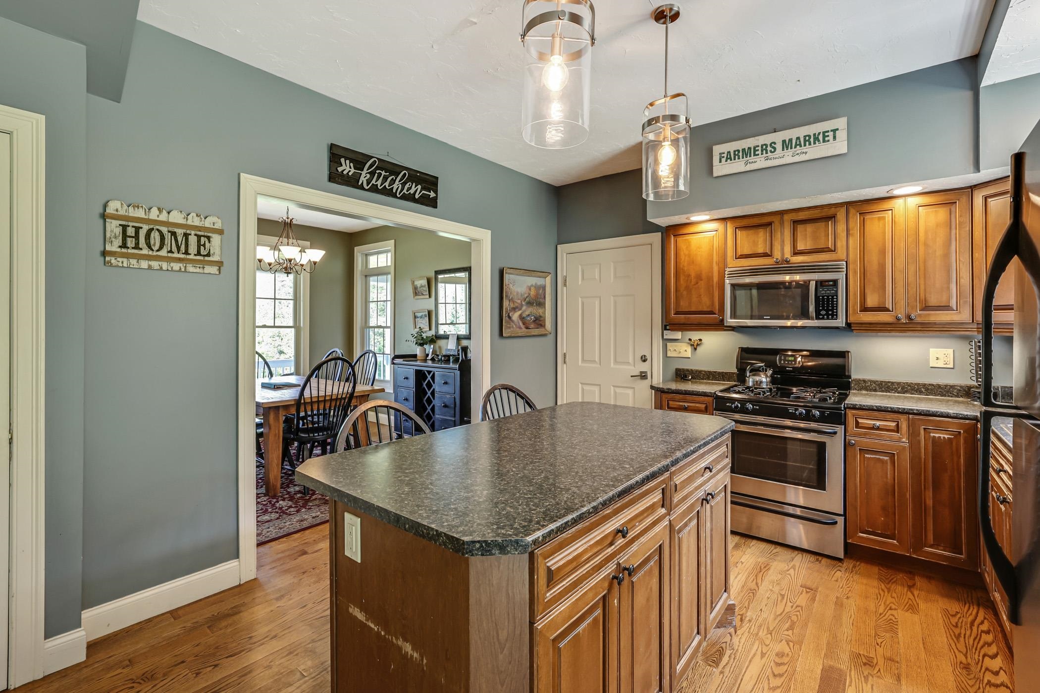 227 Cold Spring Lane Property Photo 7