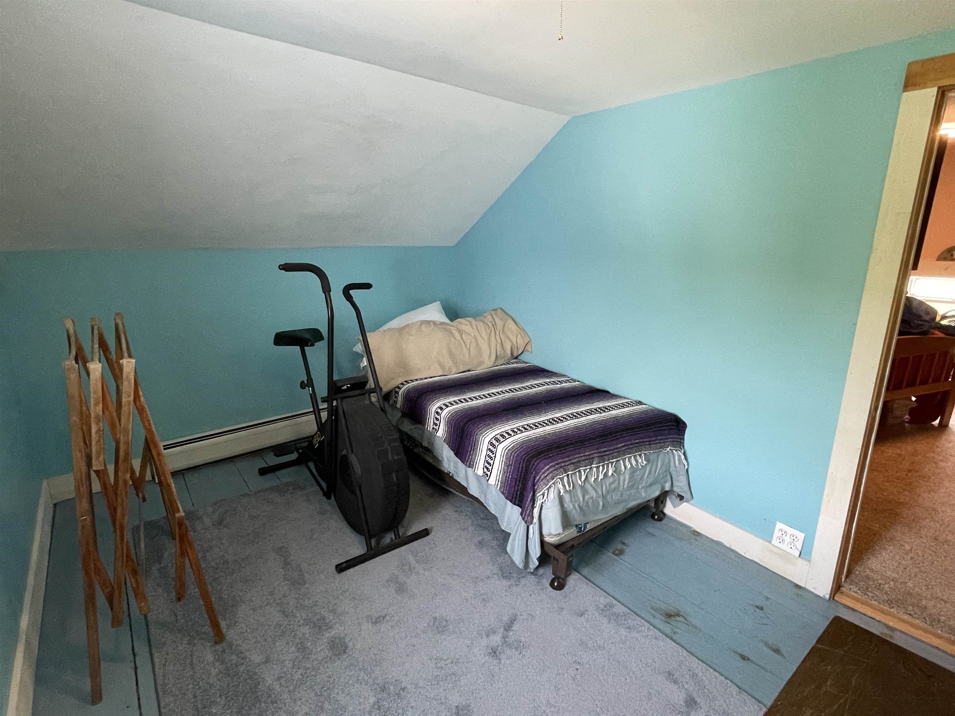 1277 Cabot Road Property Photo 9