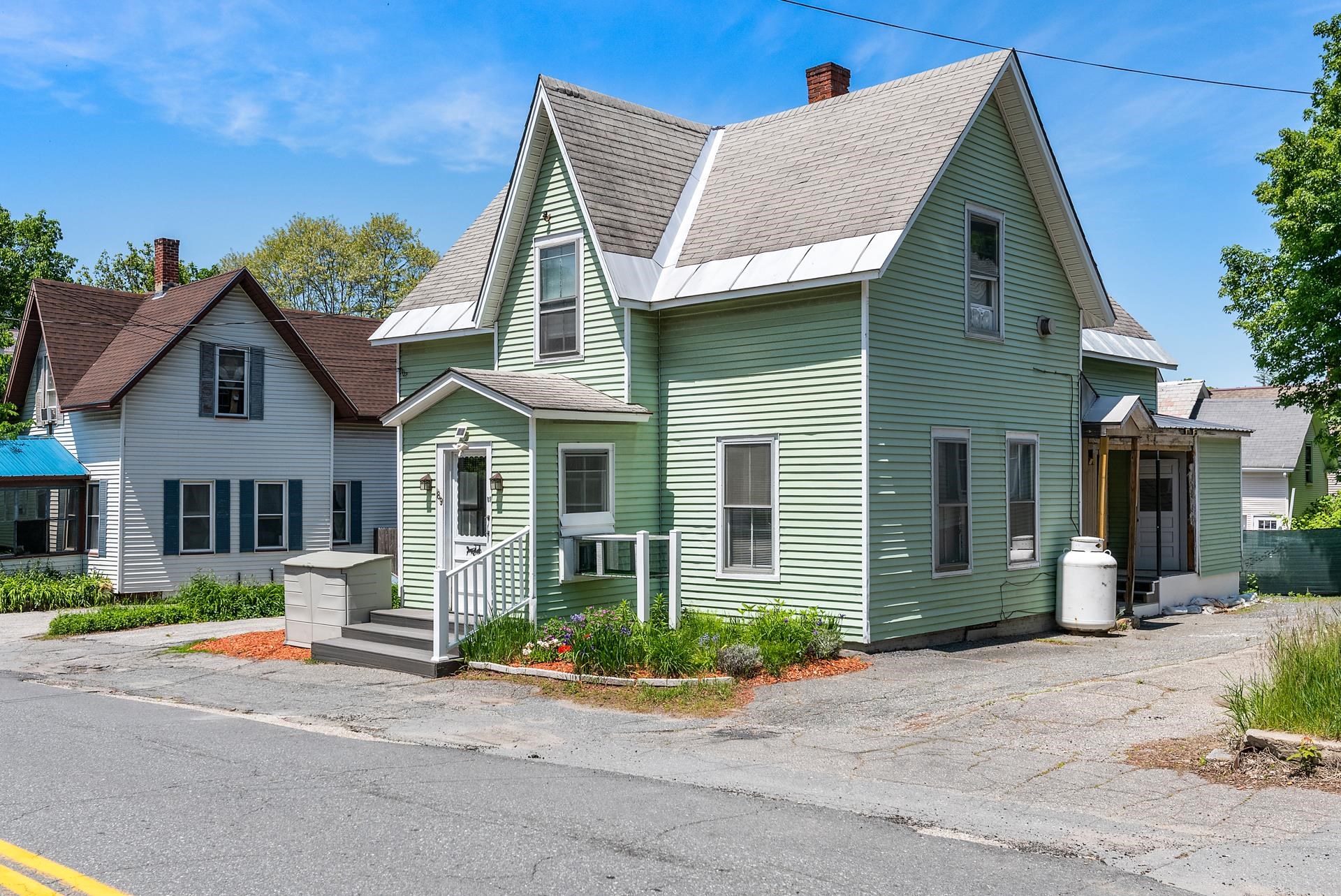 89 Summer Street Property Photo 1