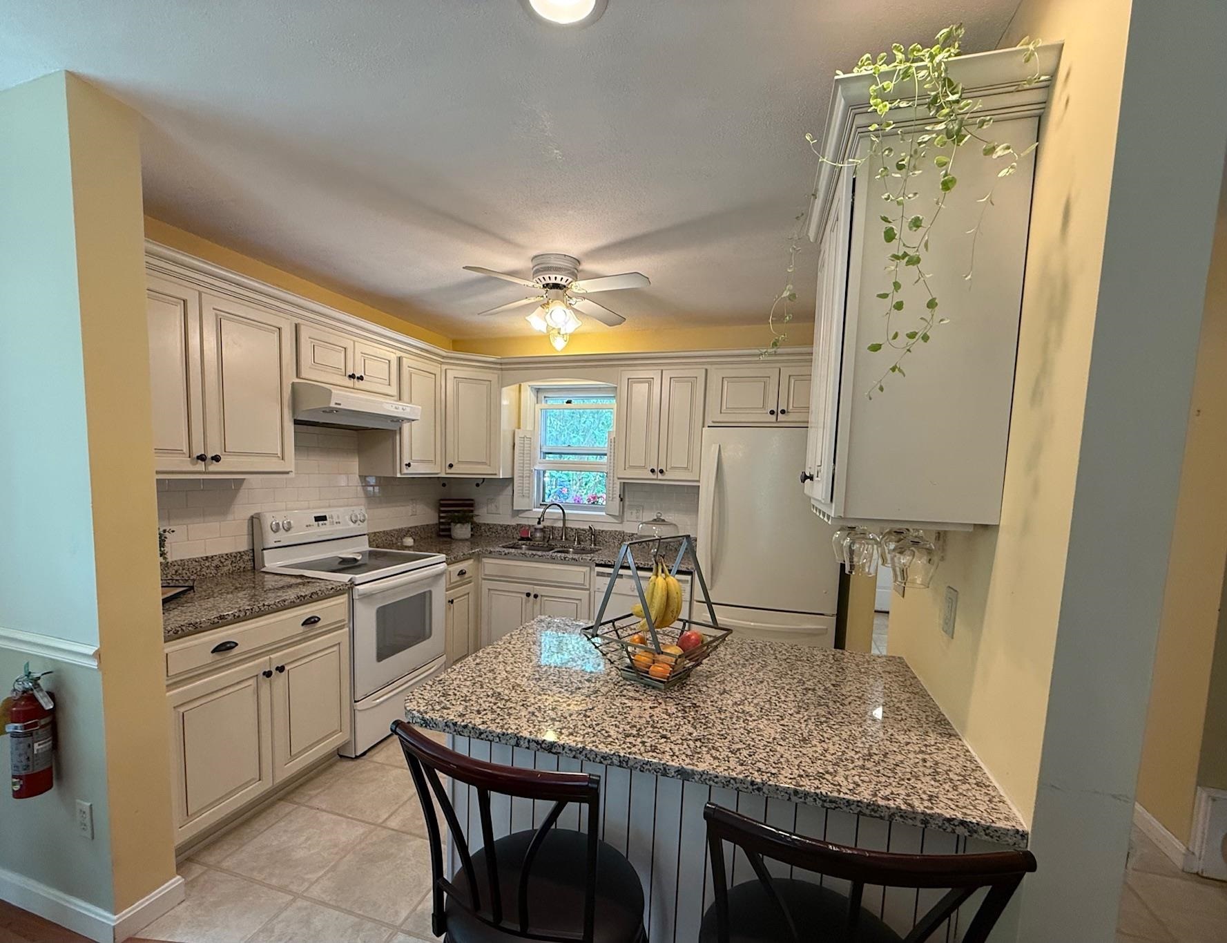 107 Saybrook Road Property Photo 1