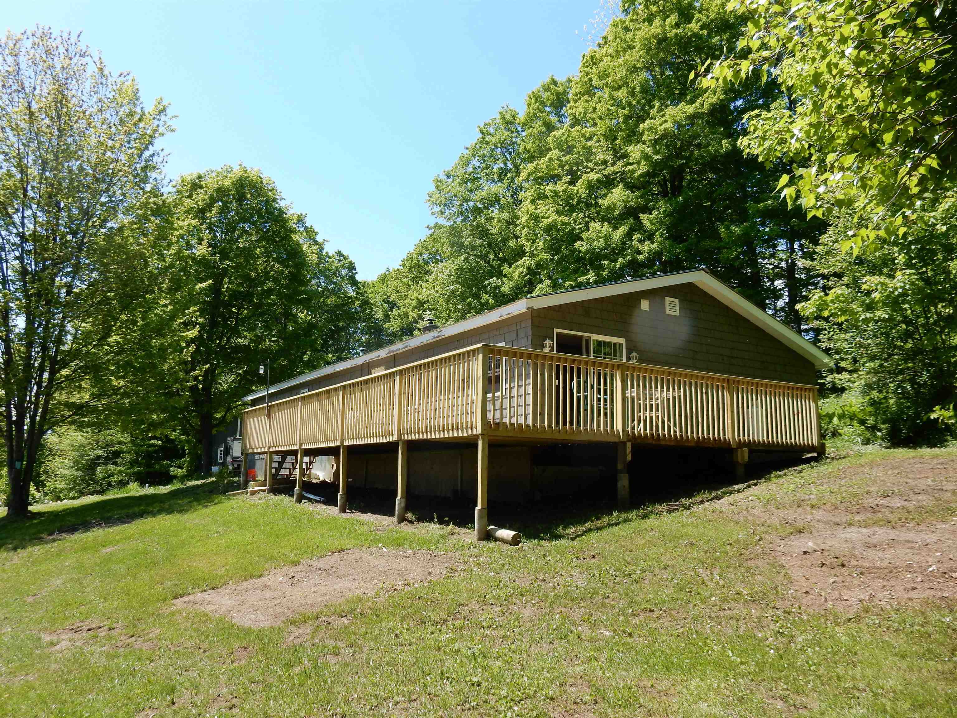 1014 Upper Quarry Road Property Photo 1