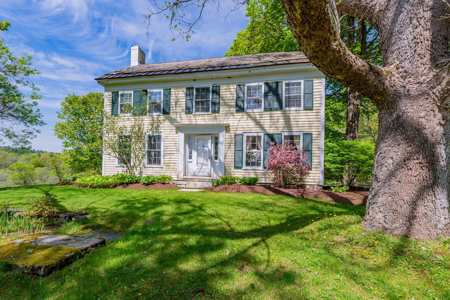 1589 Richville Road Property Photo 1