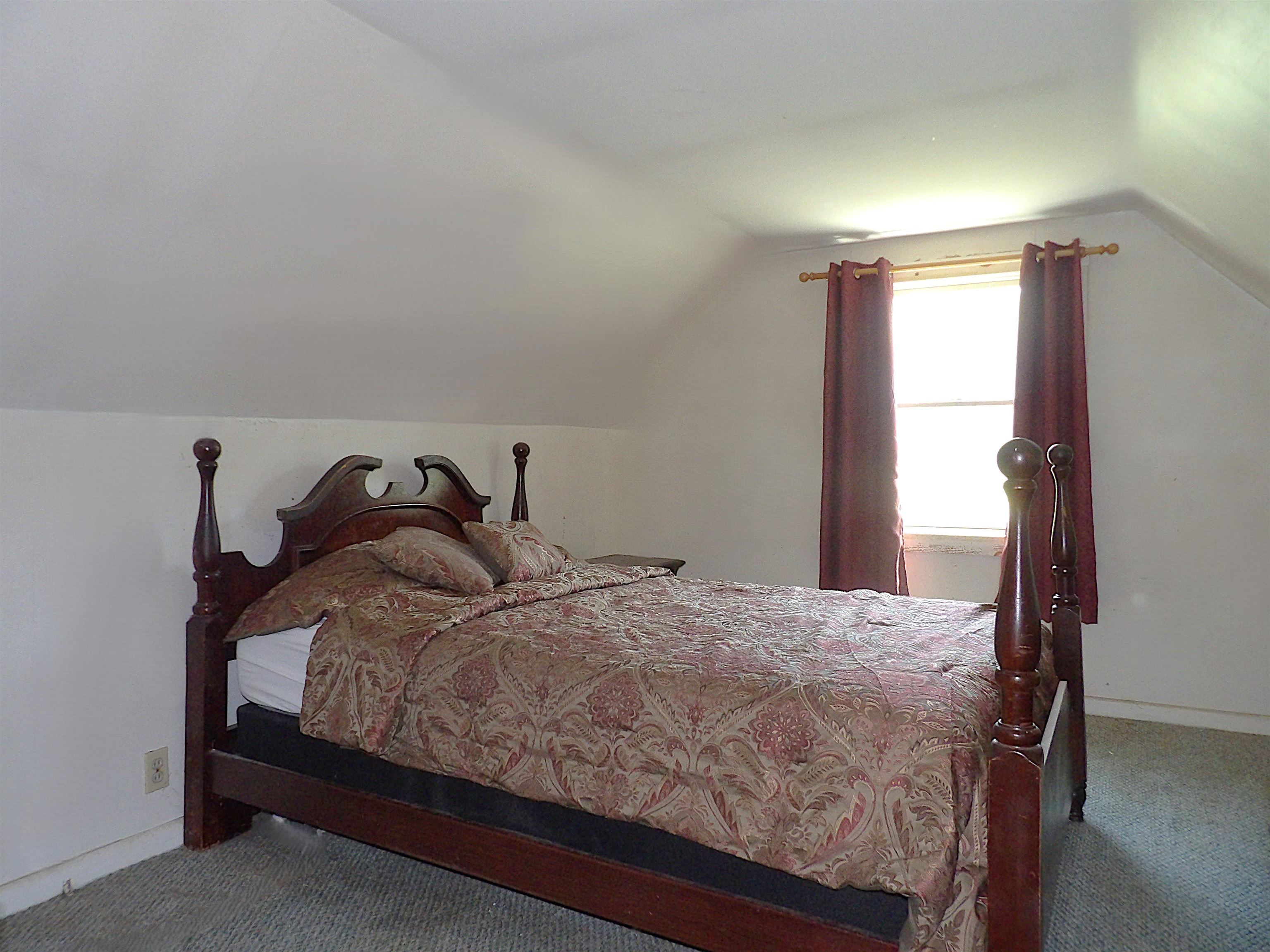 338 West Corinth Road Property Photo 6