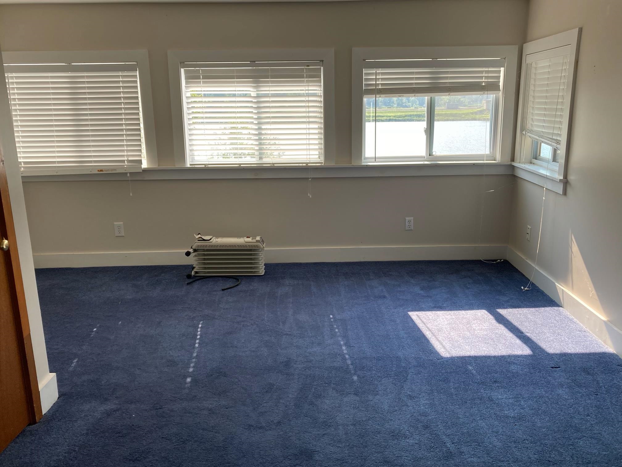 10 Riverfront Drive Property Photo 13