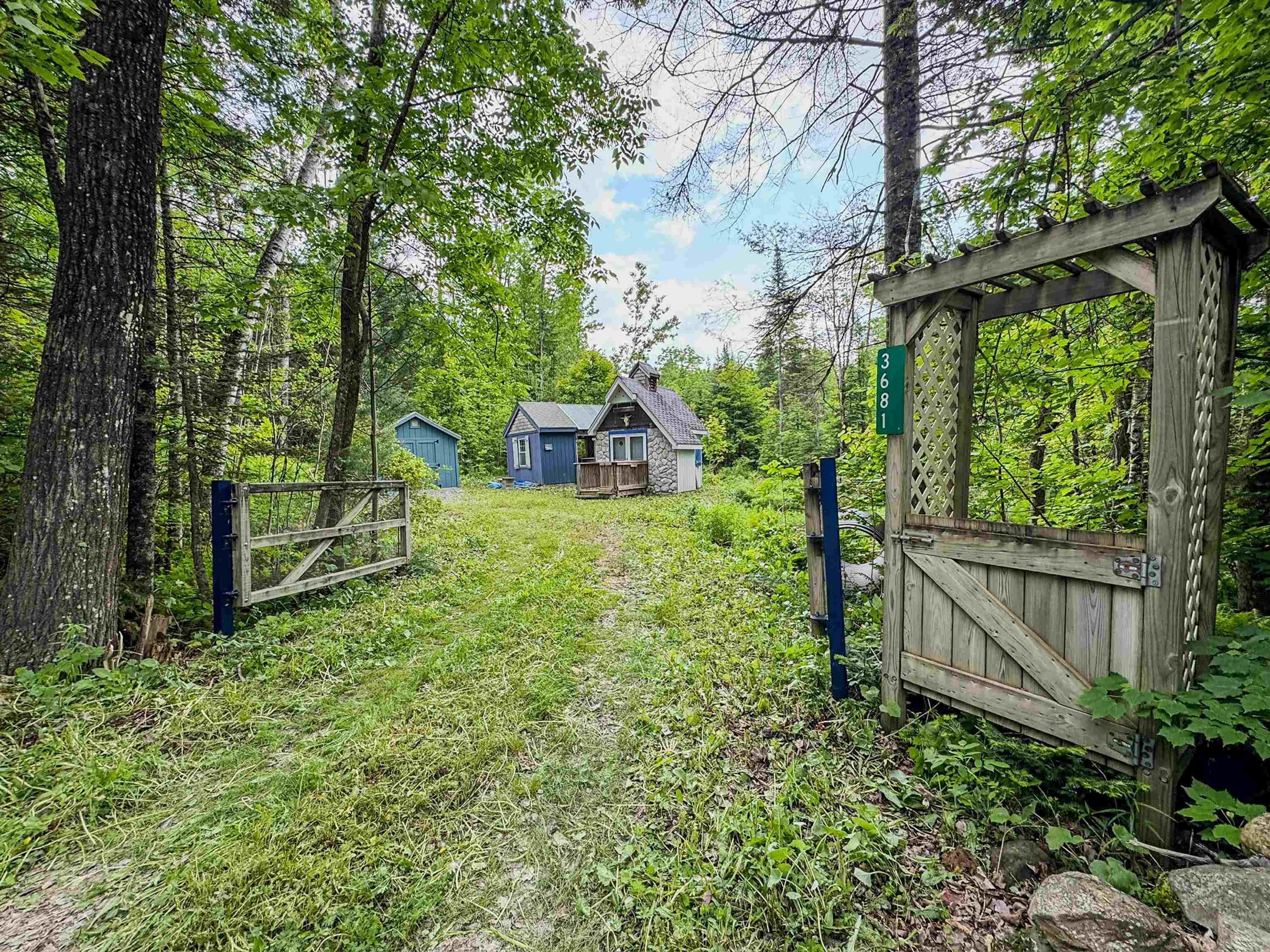 3681 Shadow Lake Road Property Photo 1