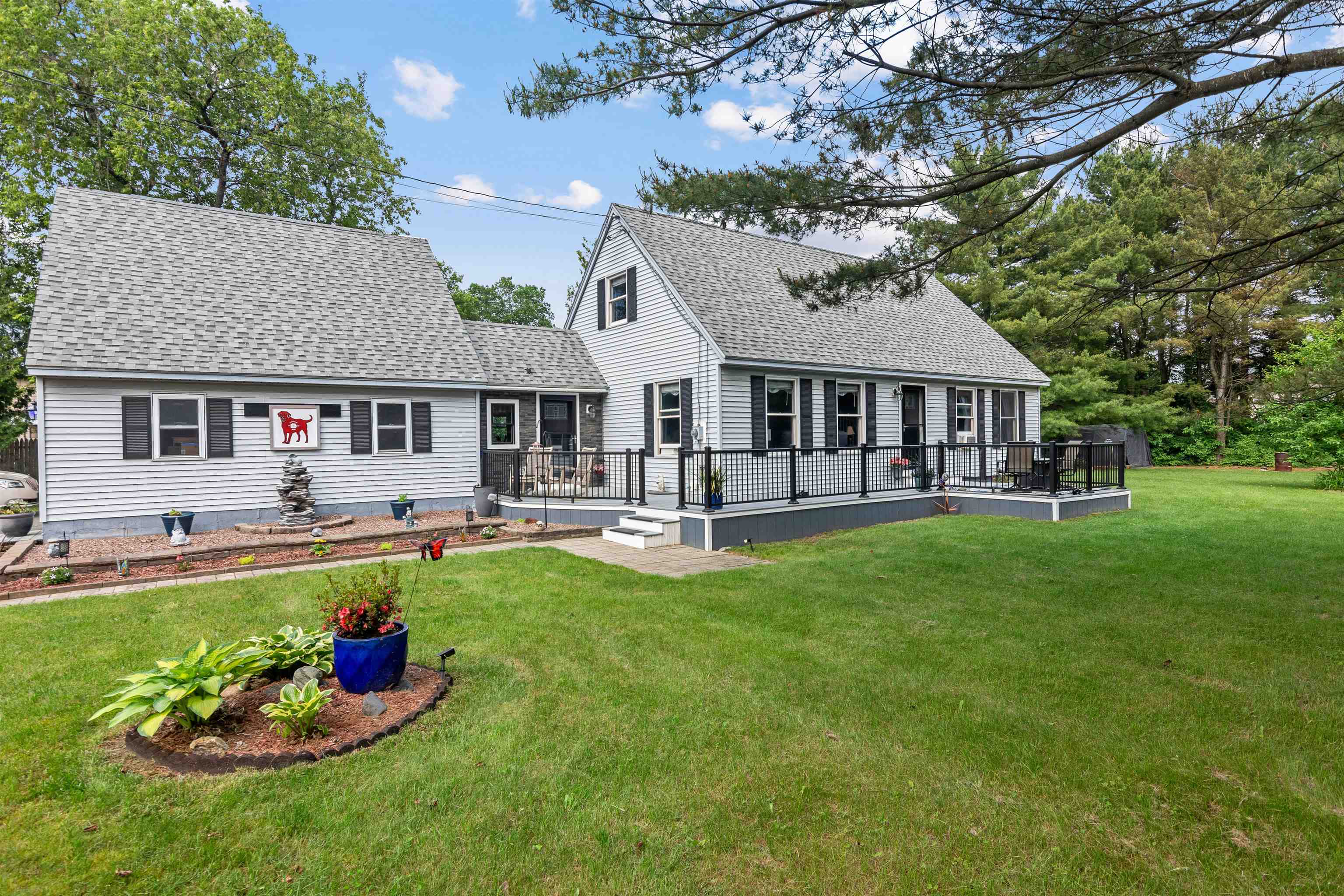 142 River Street Property Photo 1