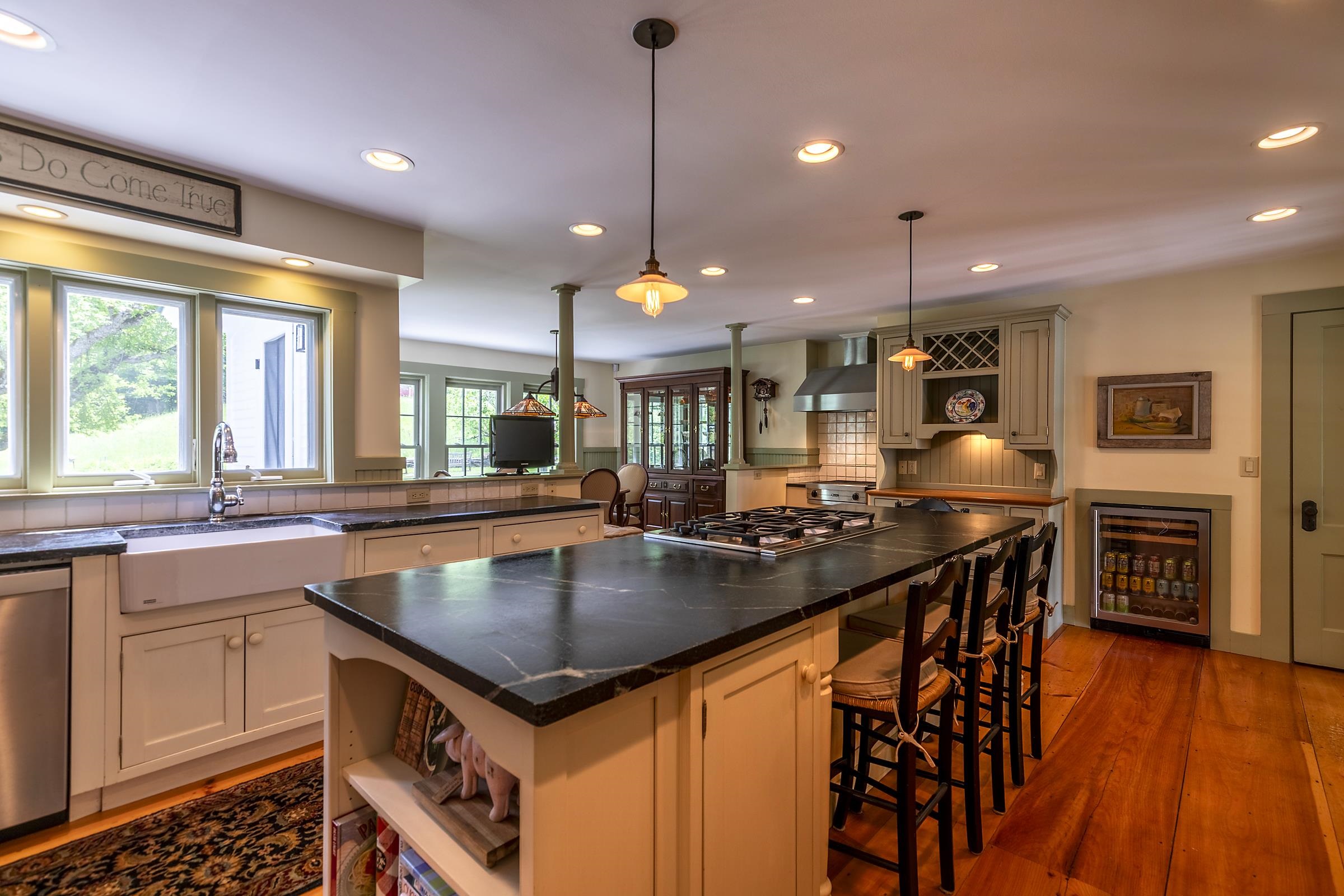 331 Route 100 North Property Photo 4