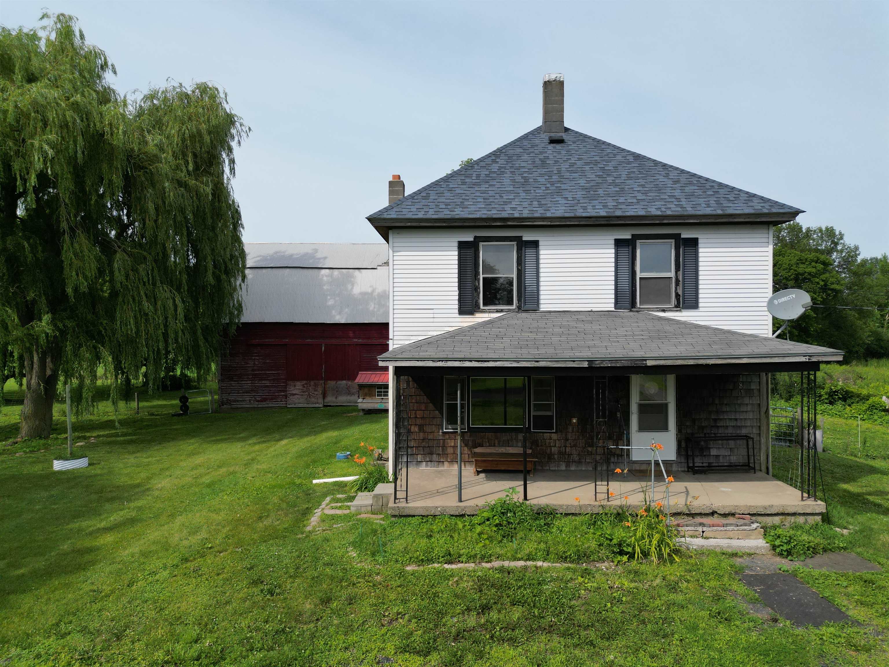 180 East Shore South Property Photo 1