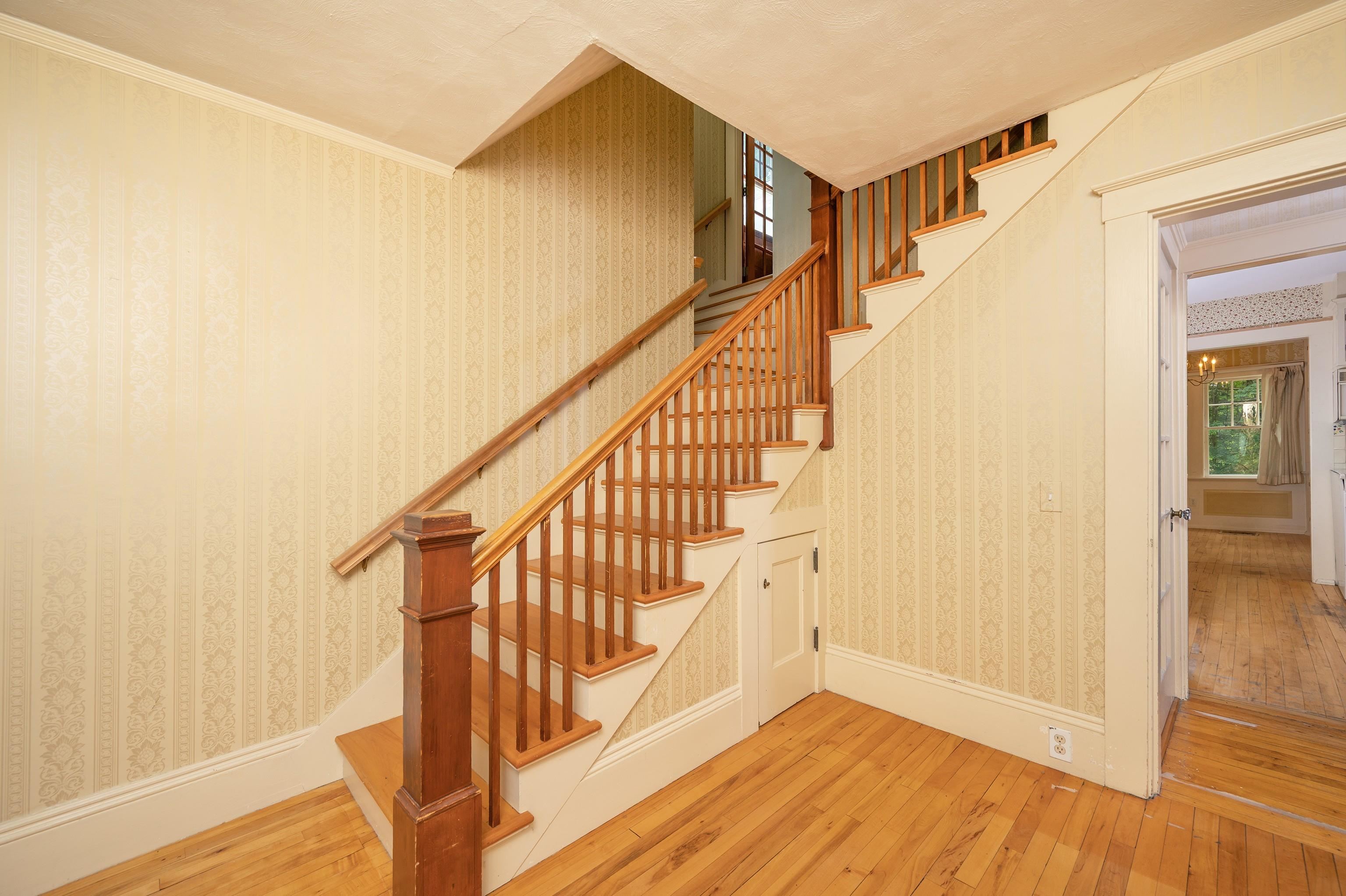 598 East Woodstock Road Property Photo 45