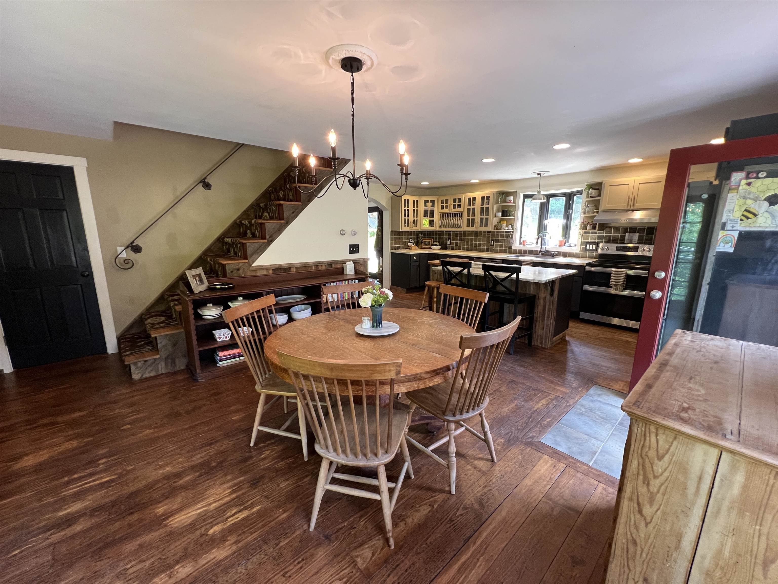 168 Howard Road Property Photo 8