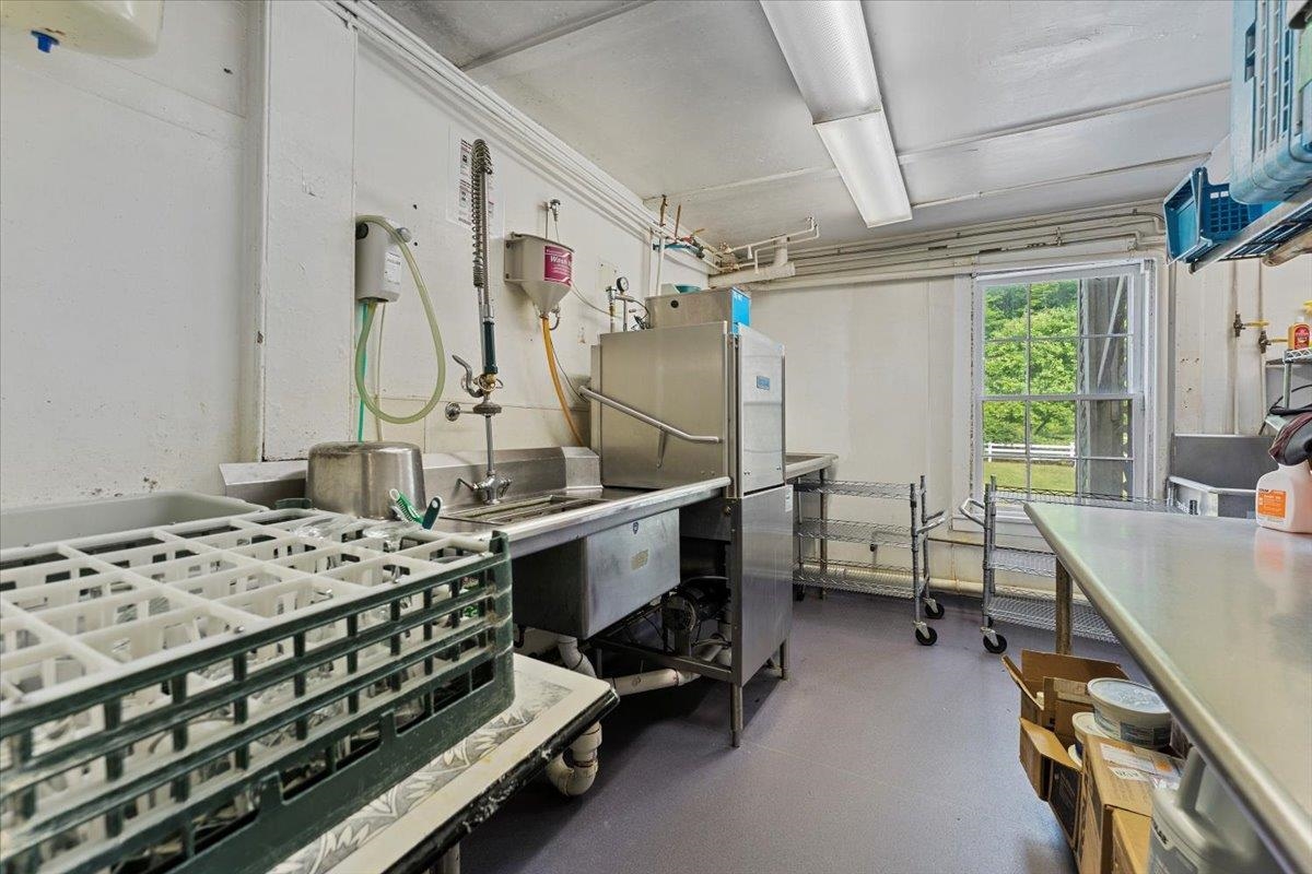 3888-3904 Vt Route 7a Property Photo 14