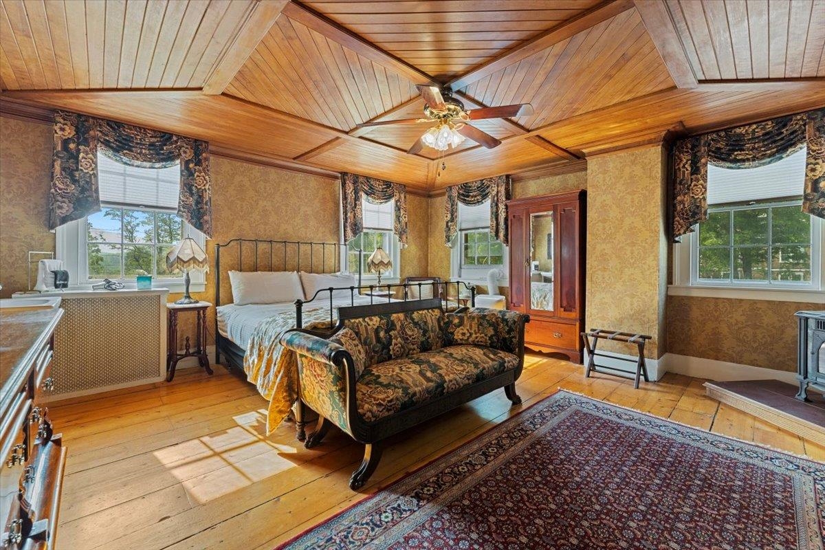 3888-3904 Vt Route 7a Property Photo 25