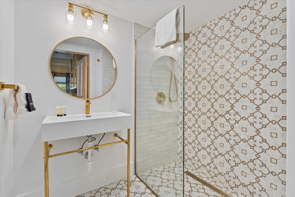 3888-3904 Vt Route 7a Property Photo 41