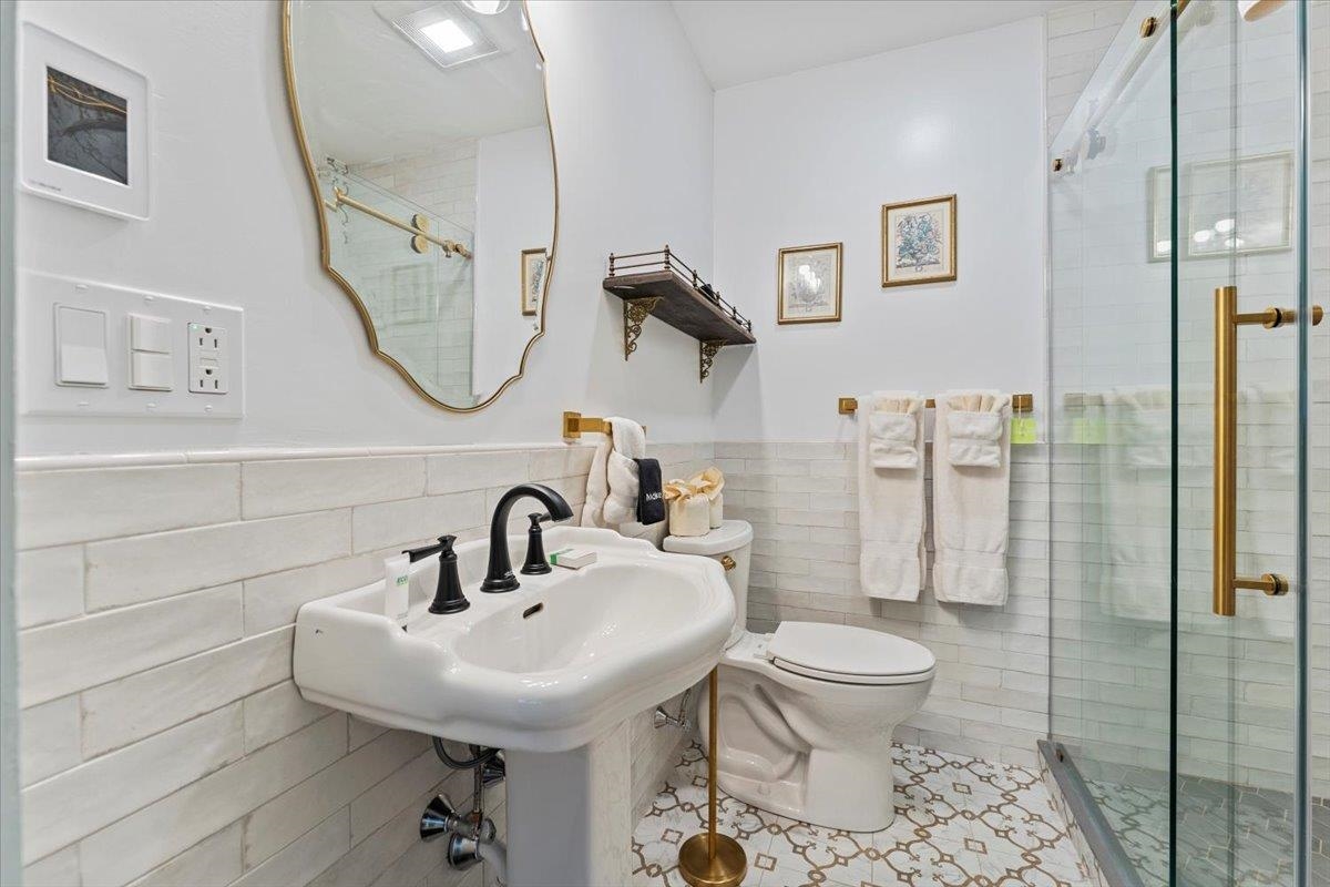 3888-3904 Vt Route 7a Property Photo 46