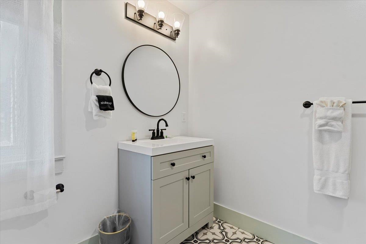 3888-3904 Vt Route 7a Property Photo 54