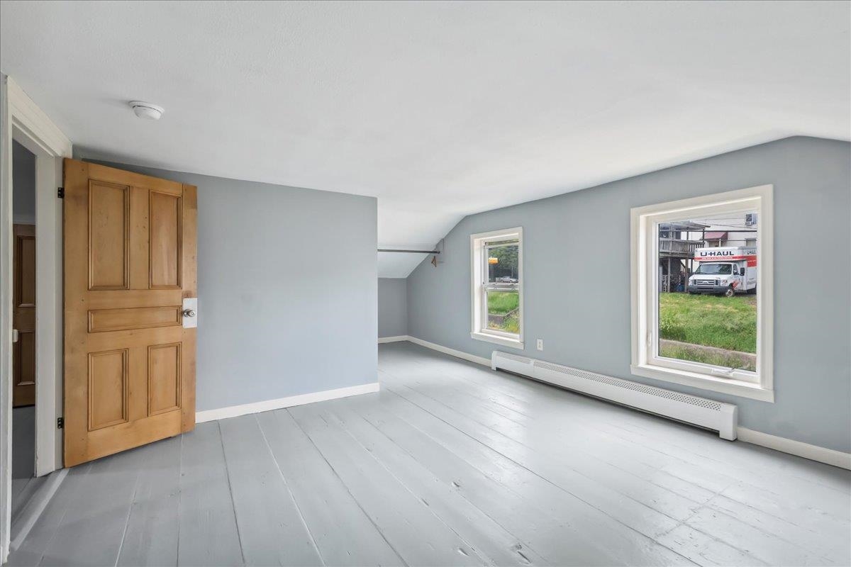 10 Lafountain Street Property Photo 18